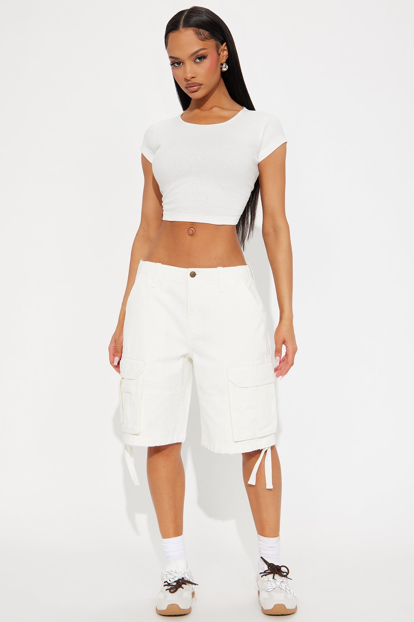 Onto Something Bermuda Short - White