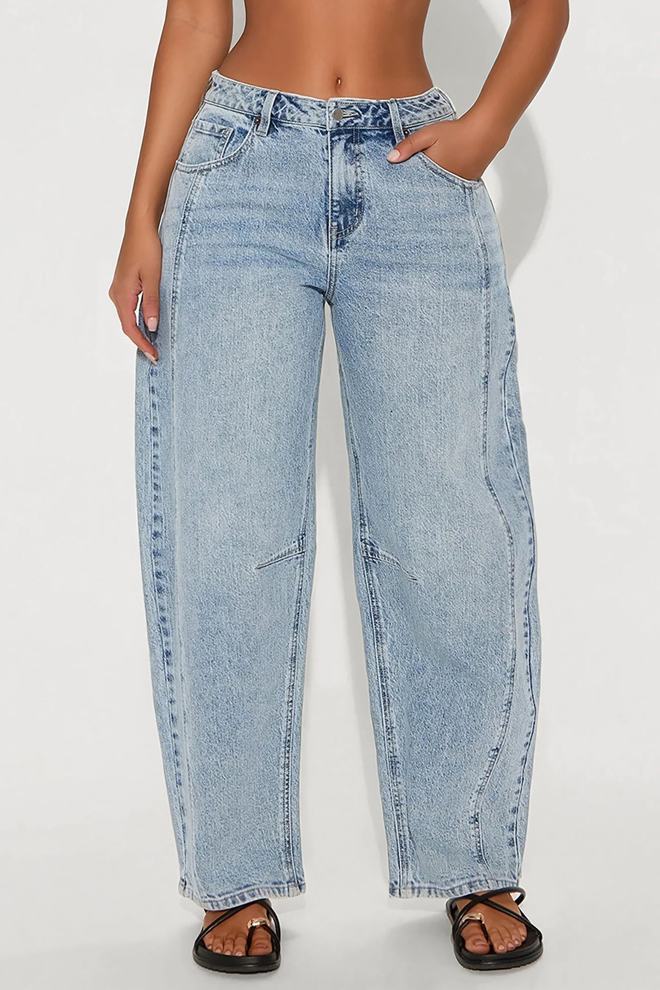 In My Aura Stretch Barrel Leg Jeans - Vintage Wash