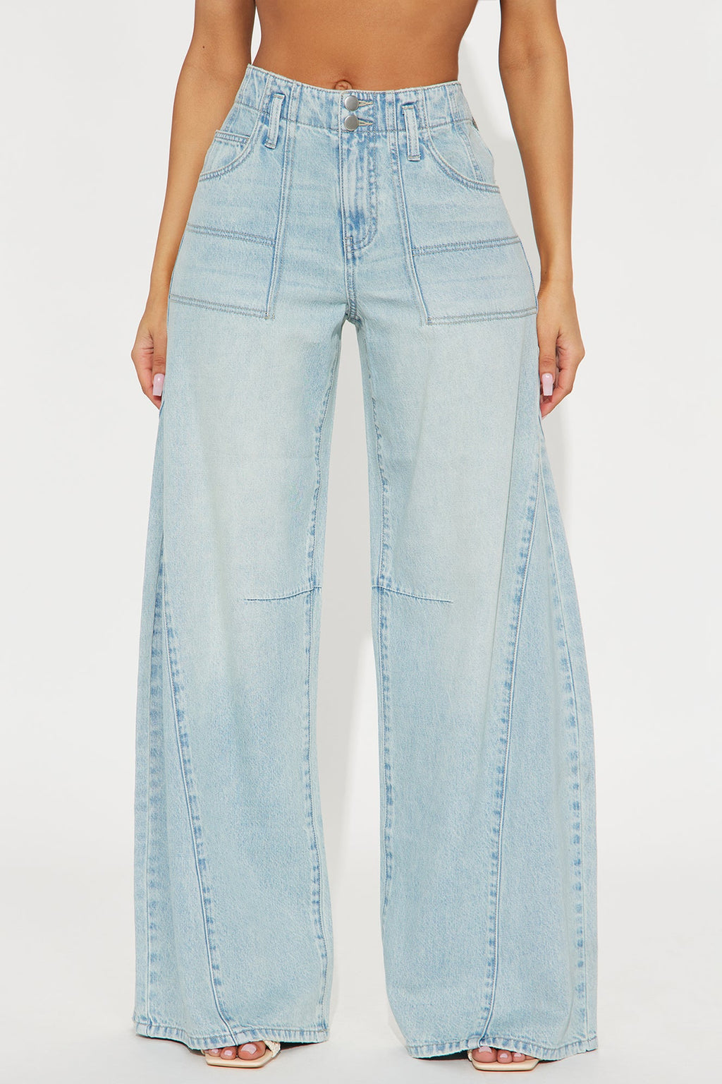 Rendezvous High Rise Wide Leg  Denim Jeans - Light Wash