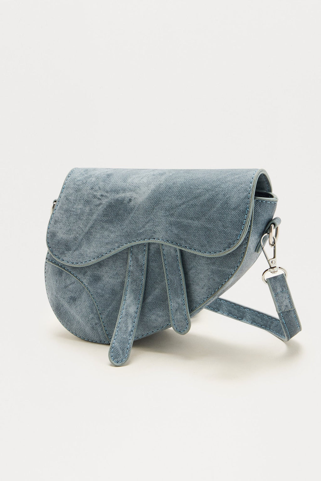 Just Can't Deny Faux Leather Shoulder Bag - Blue