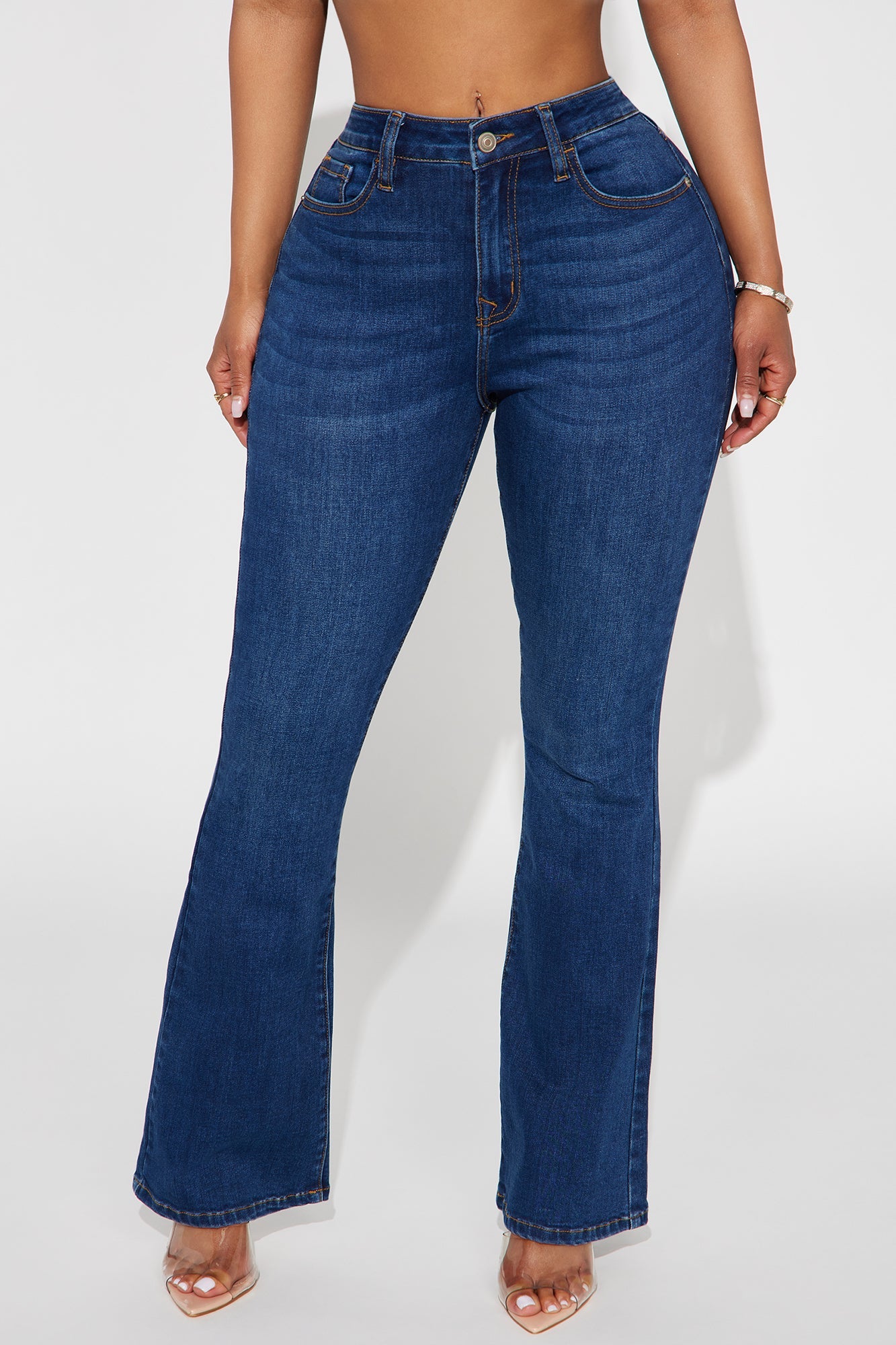 Petite Affair Of The Flare Stretch Jeans - Dark Wash