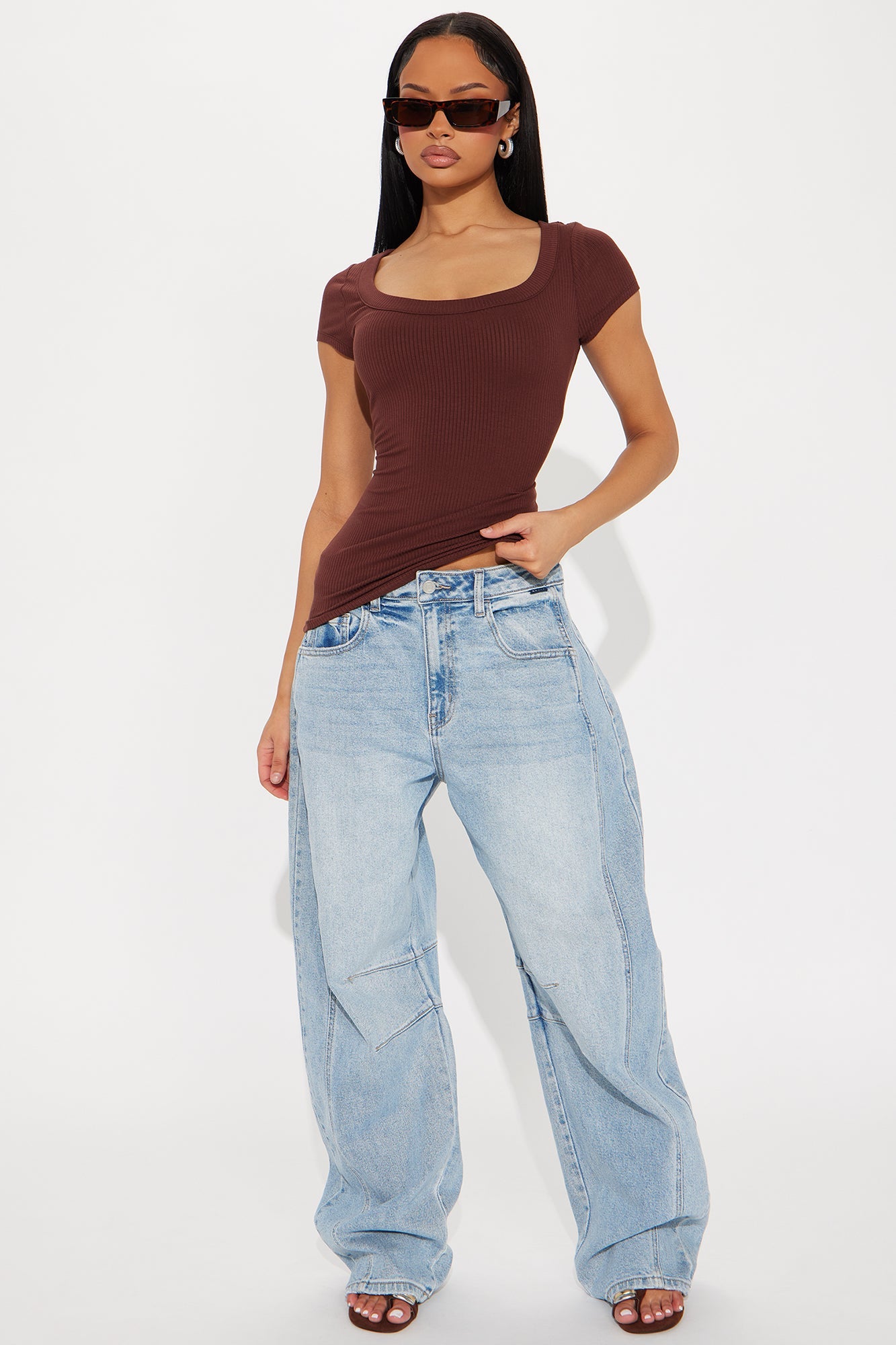 Simple Things Round Neck Tee - Burgundy