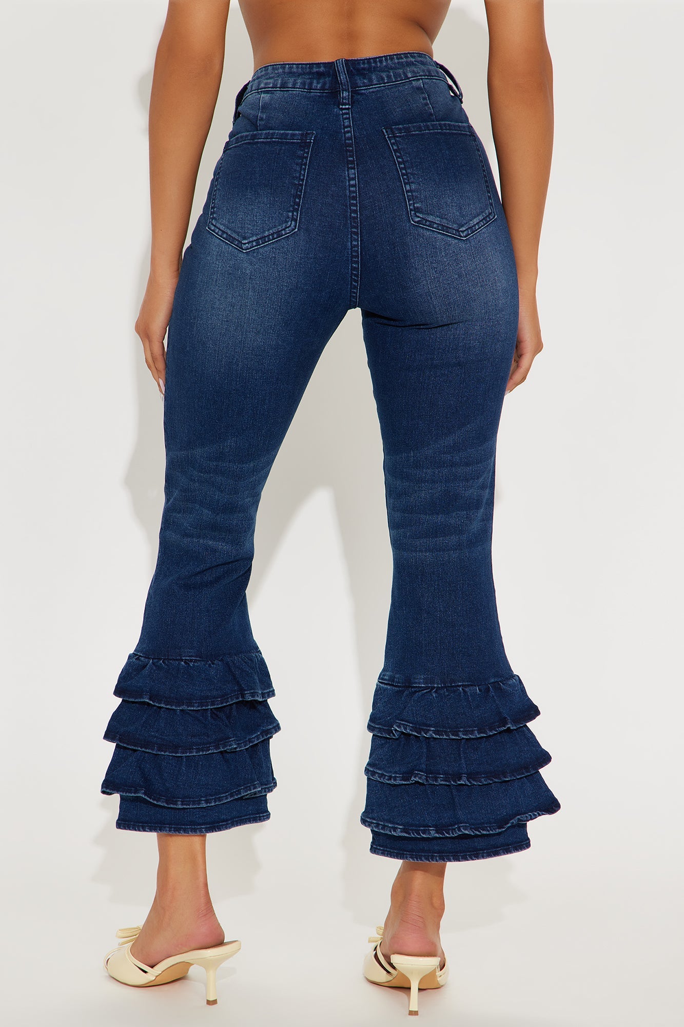 Gloria Ruffled Denim Capri Jeans - Dark Wash