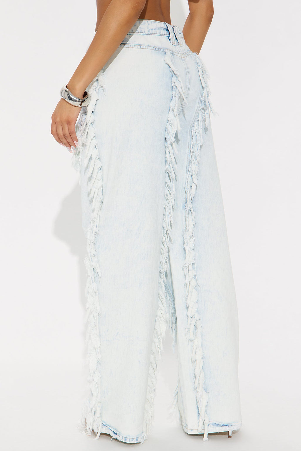 On The Fringe Non Stretch Wide Leg Jeans - Medium Wash