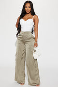Pretty Girl Walk Satin Cargo Pant - Olive