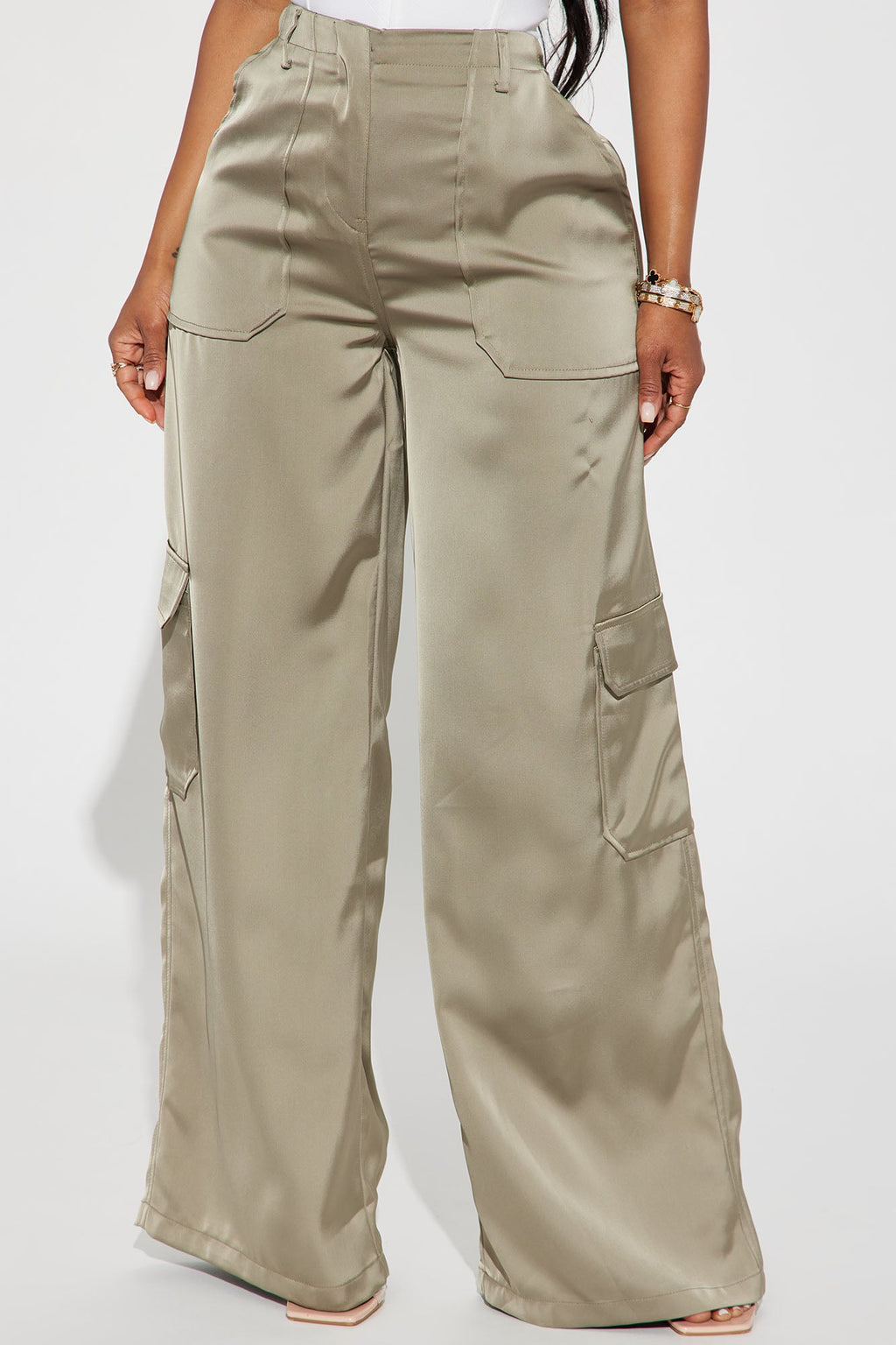 Pretty Girl Walk Satin Cargo Pant - Olive