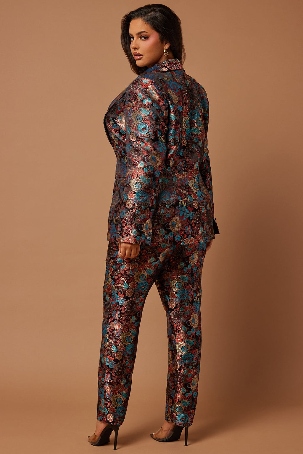 Pretty In Pink Embroidered Suit Set - Black