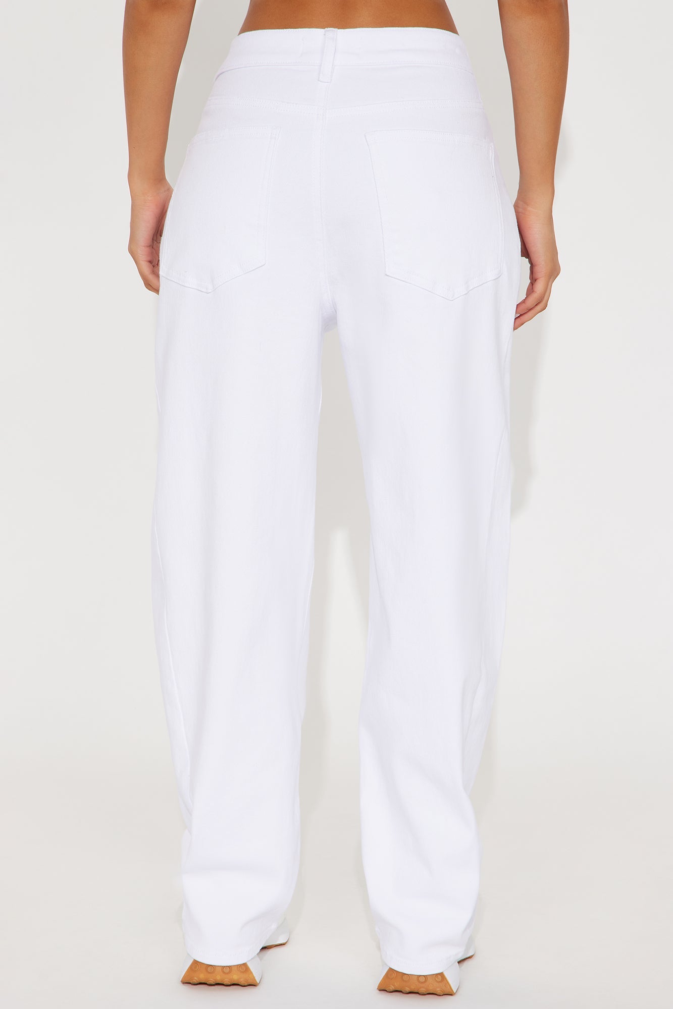 Allegra Barrel Pant - White