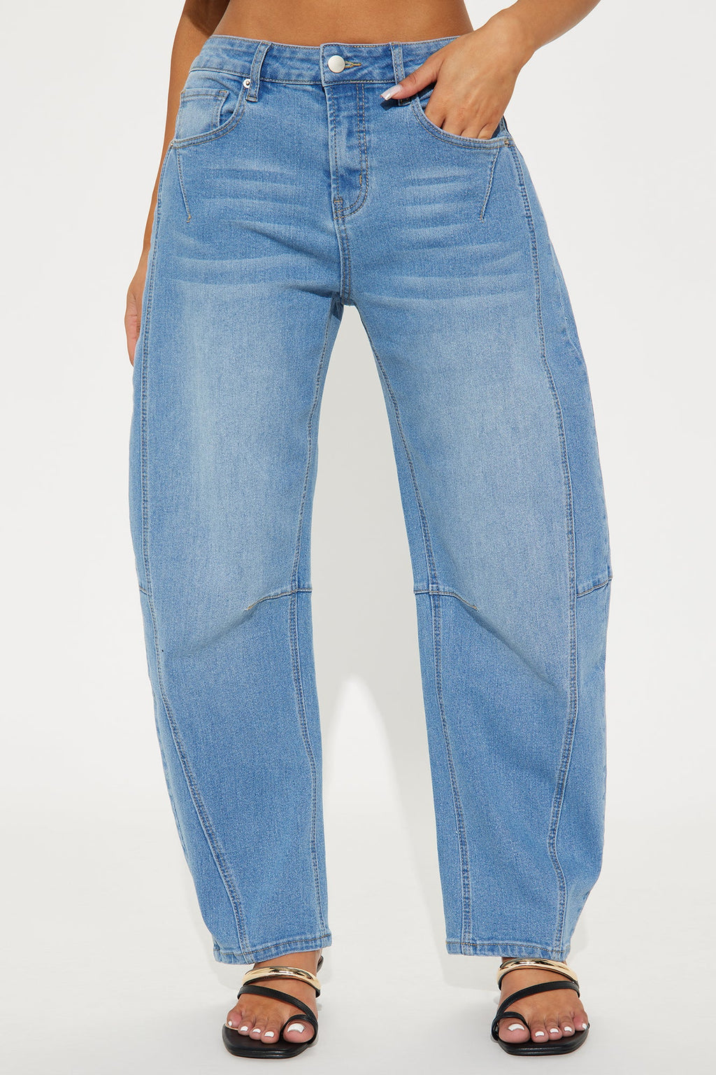 Topic Of Discussion Slim Barrel Leg Jeans - Medium Wash