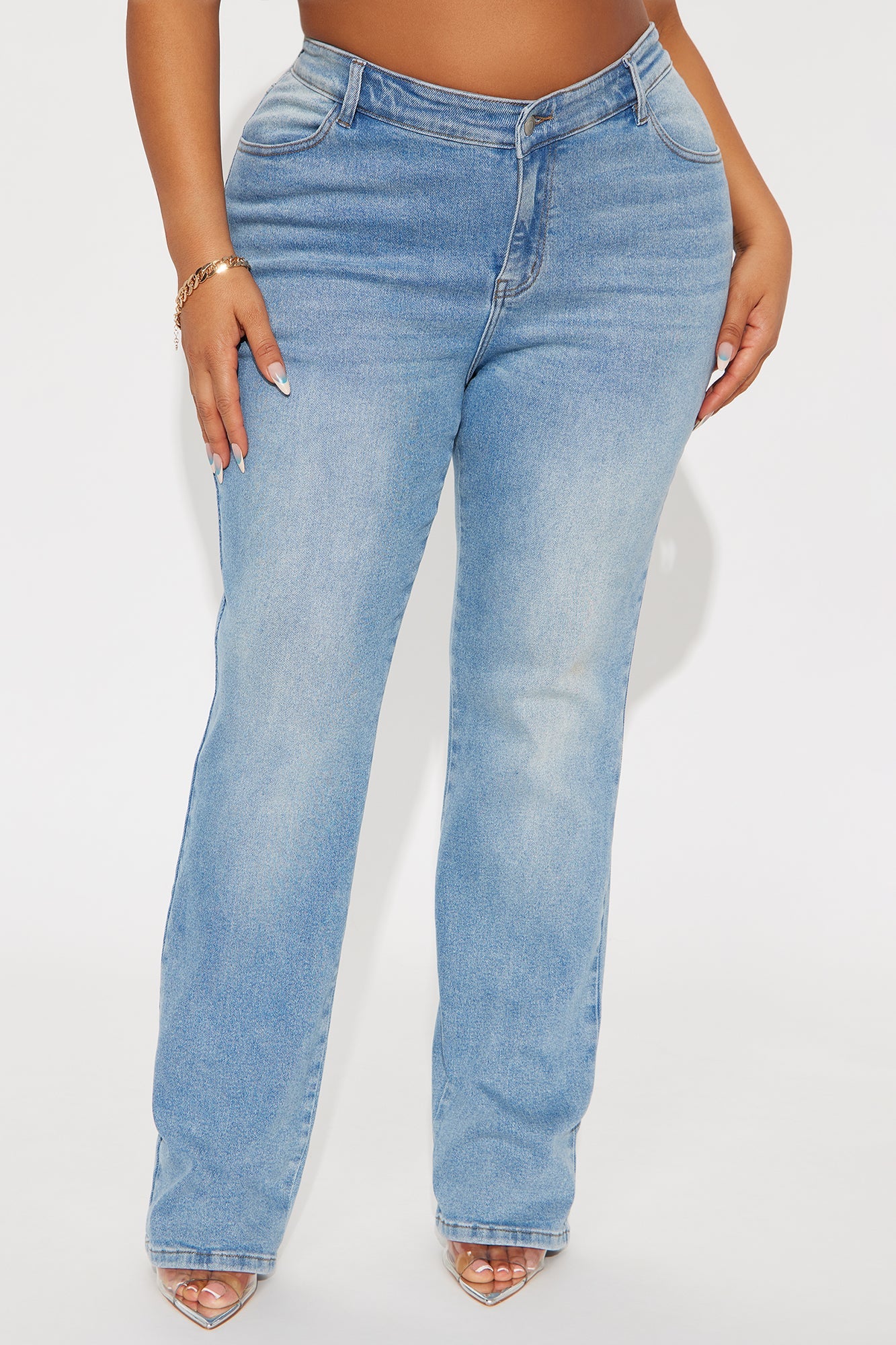 V Nice To Meet You Straight Leg Jeans - Light Blue Wash