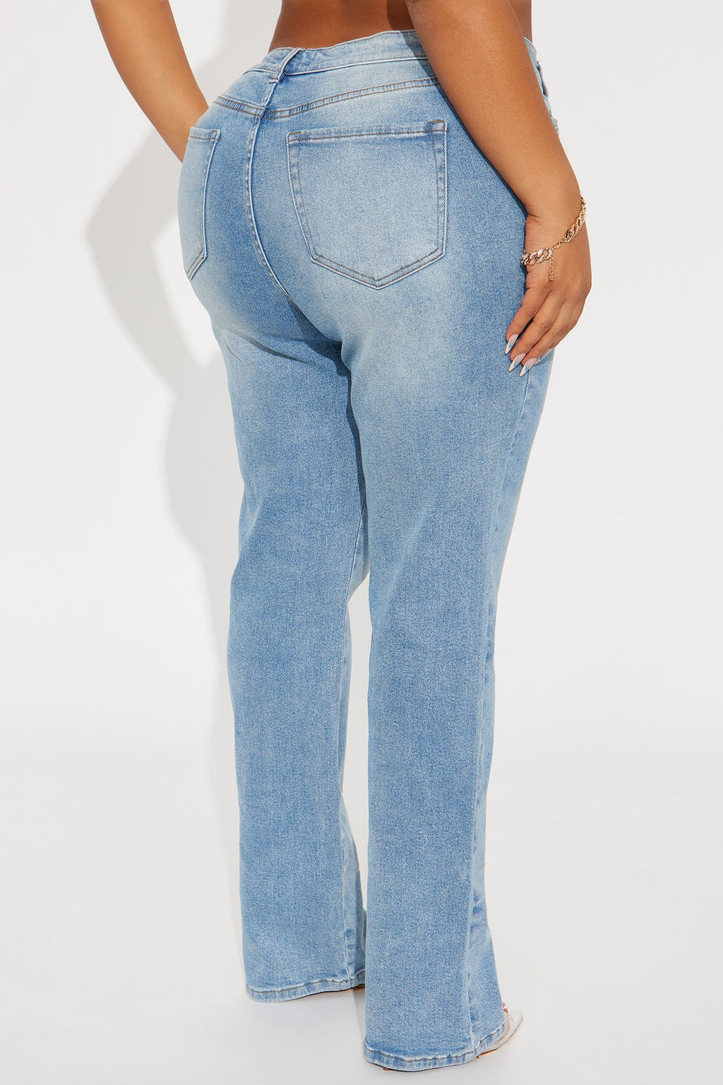 V Nice To Meet You Straight Leg Jeans - Light Blue Wash