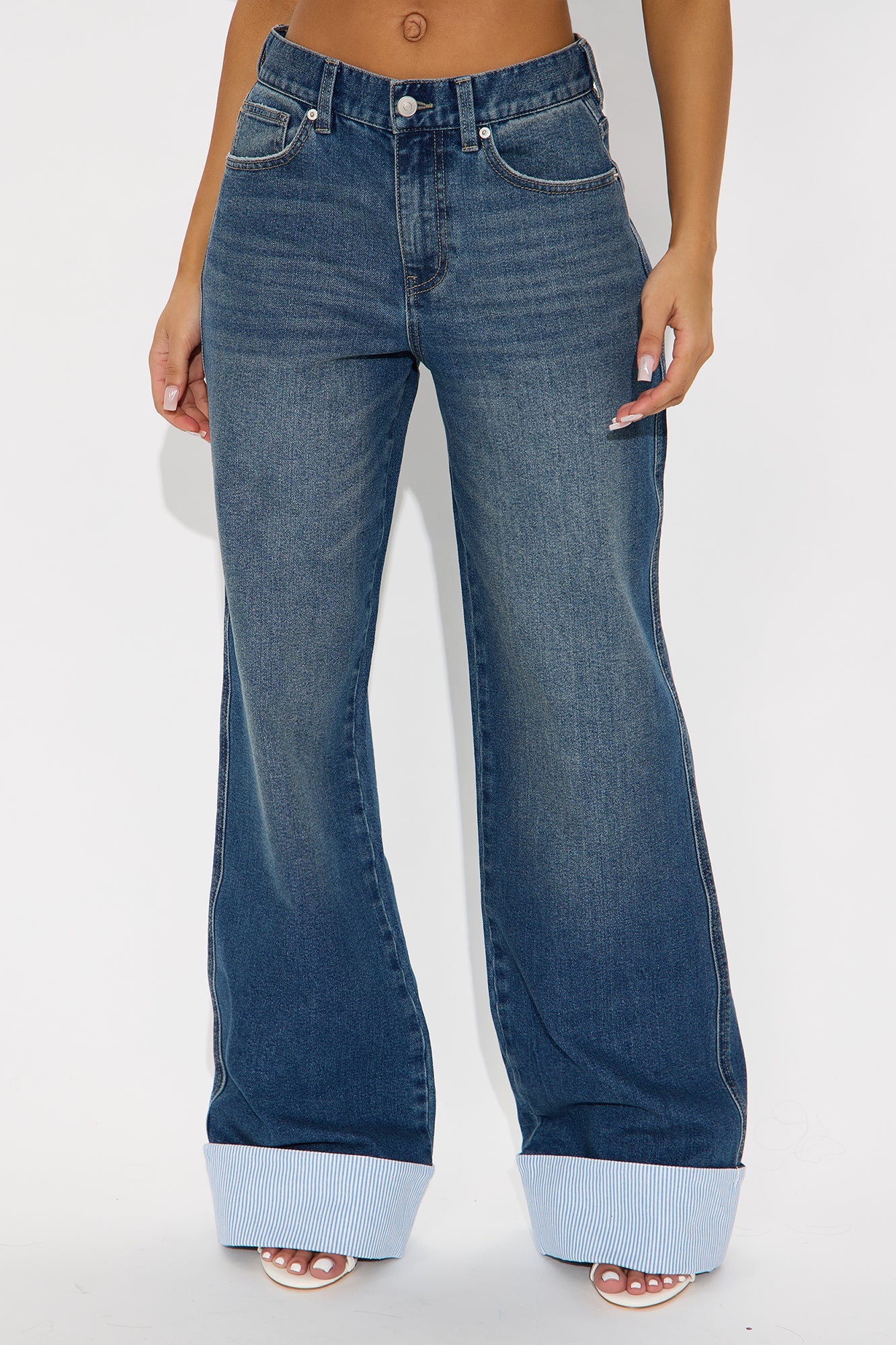Well Suited Cuffed Stretch Wide Leg Jeans - Vintage Wash