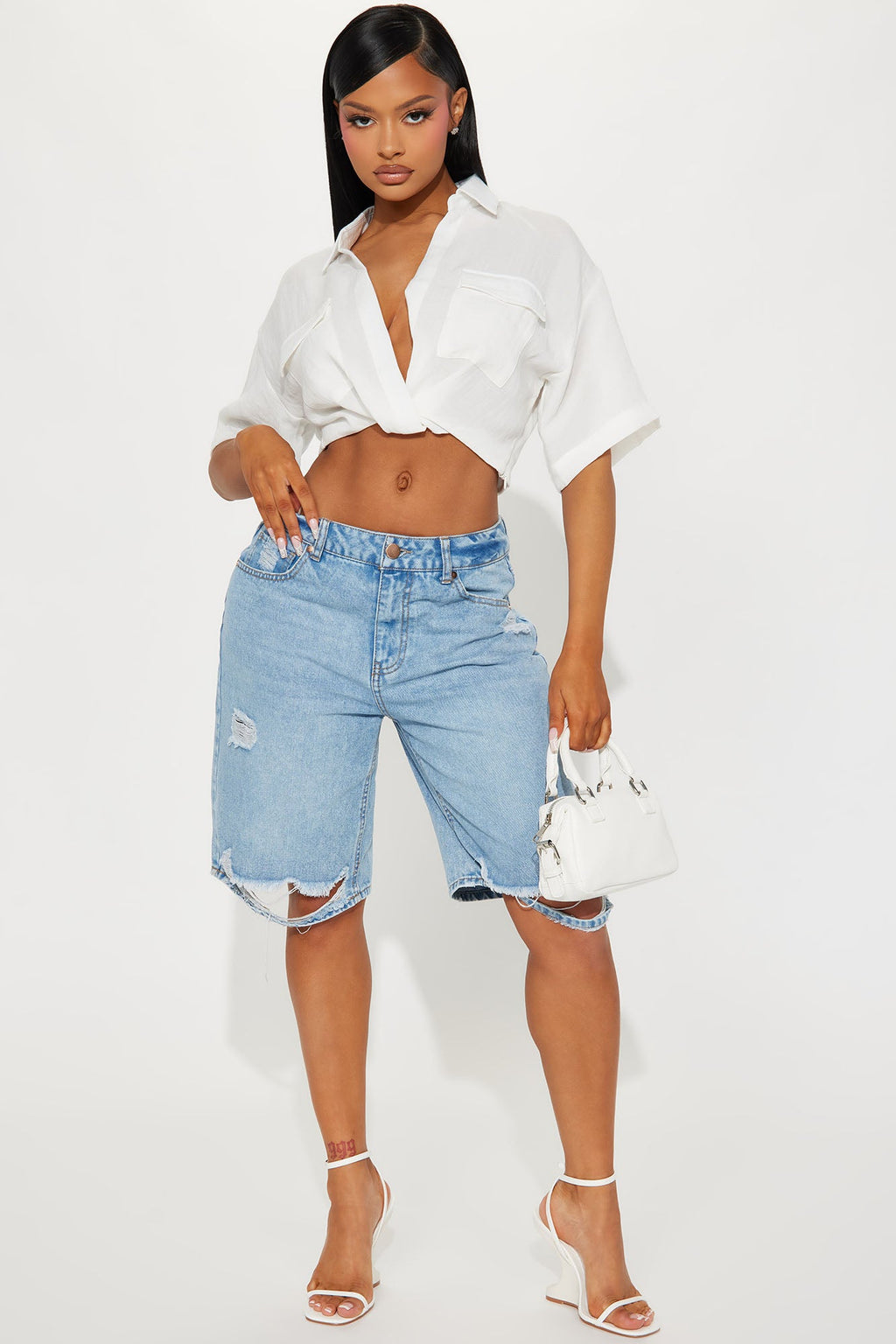 In The Right Zone Linen Top - Ivory