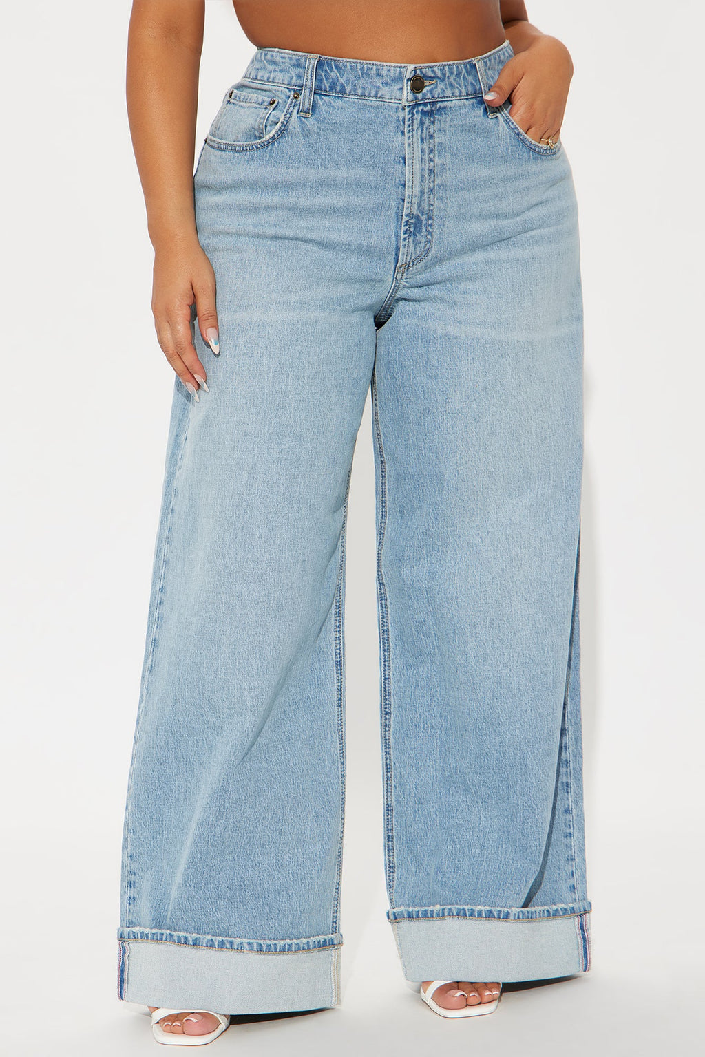 Anika Cuffed Wide Leg Jeans - Light Wash