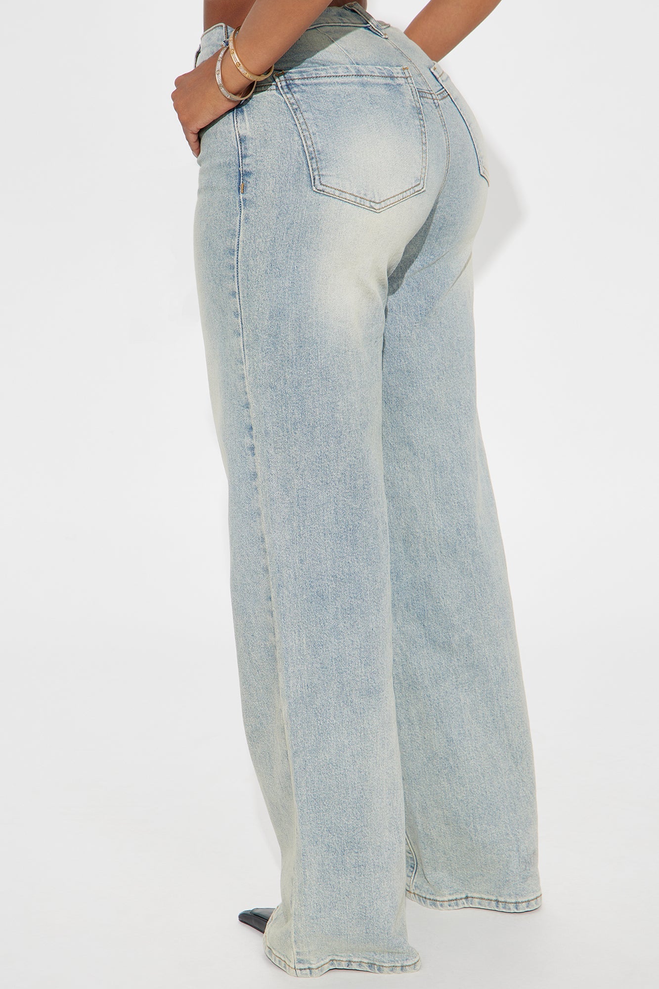 Favorite Classic Wide Leg Jeans - Vintage Wash