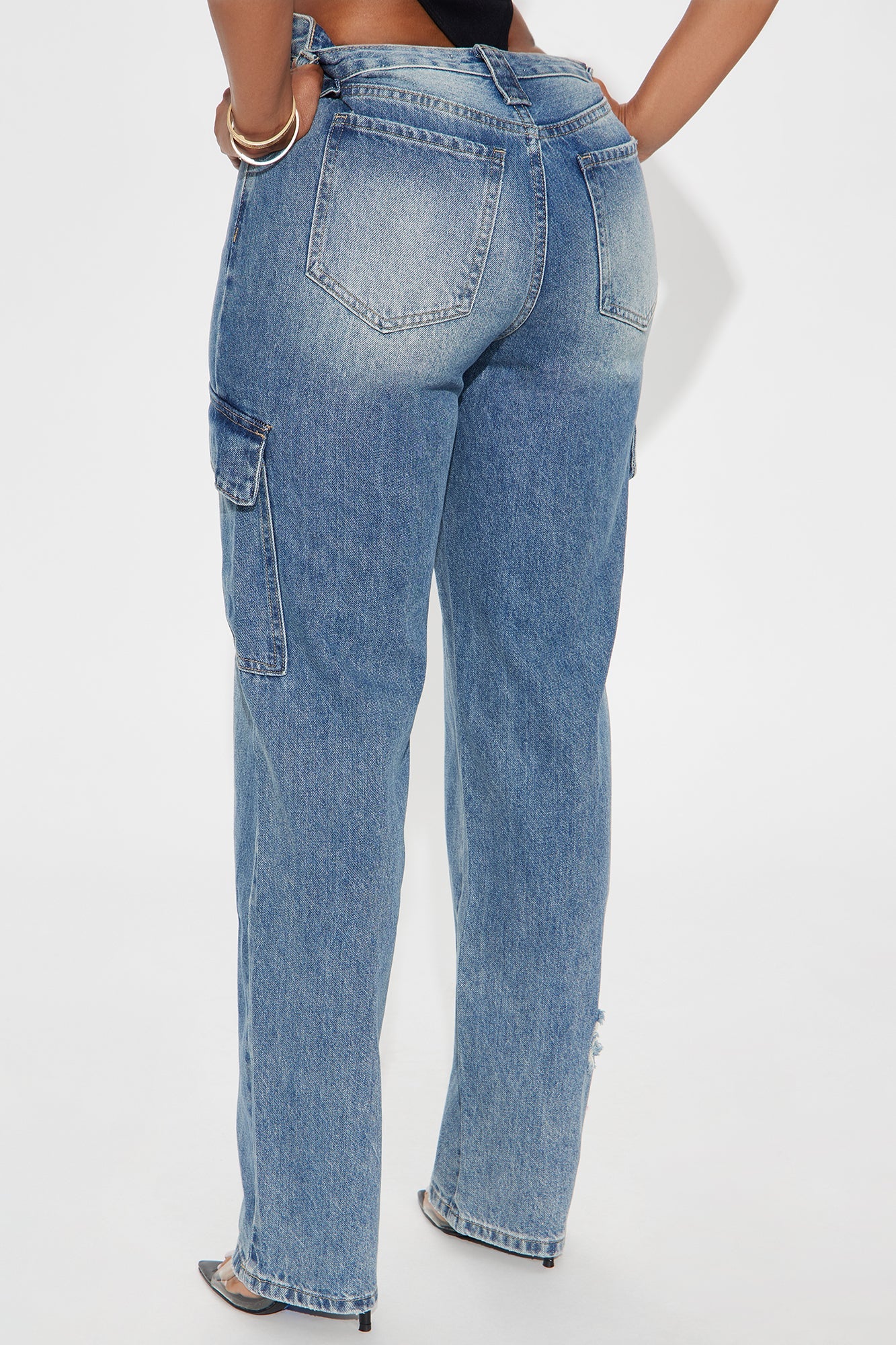 What It Seams Loose Cargo Jeans - Medium Wash