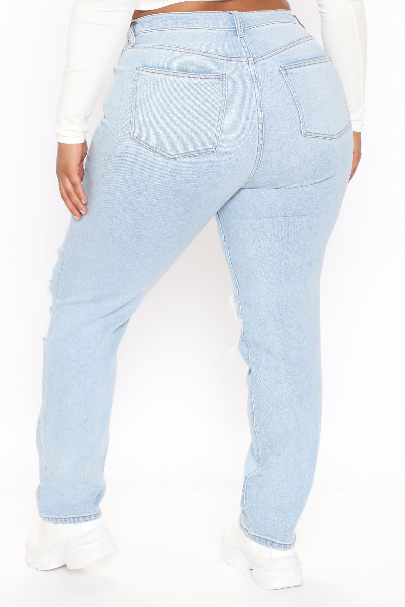 Favorite Getaway Destroyed Straight Leg Jeans - Light Blue Wash