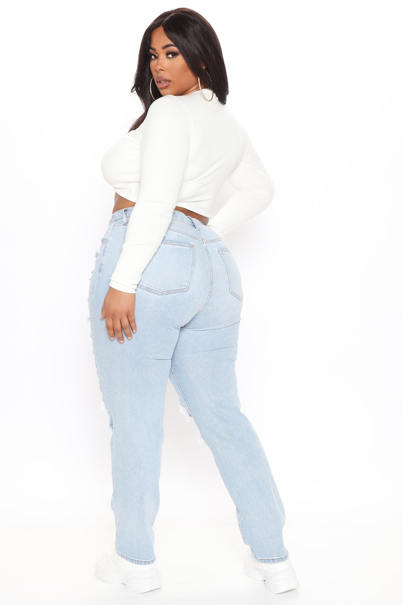 Favorite Getaway Destroyed Straight Leg Jeans - Light Blue Wash