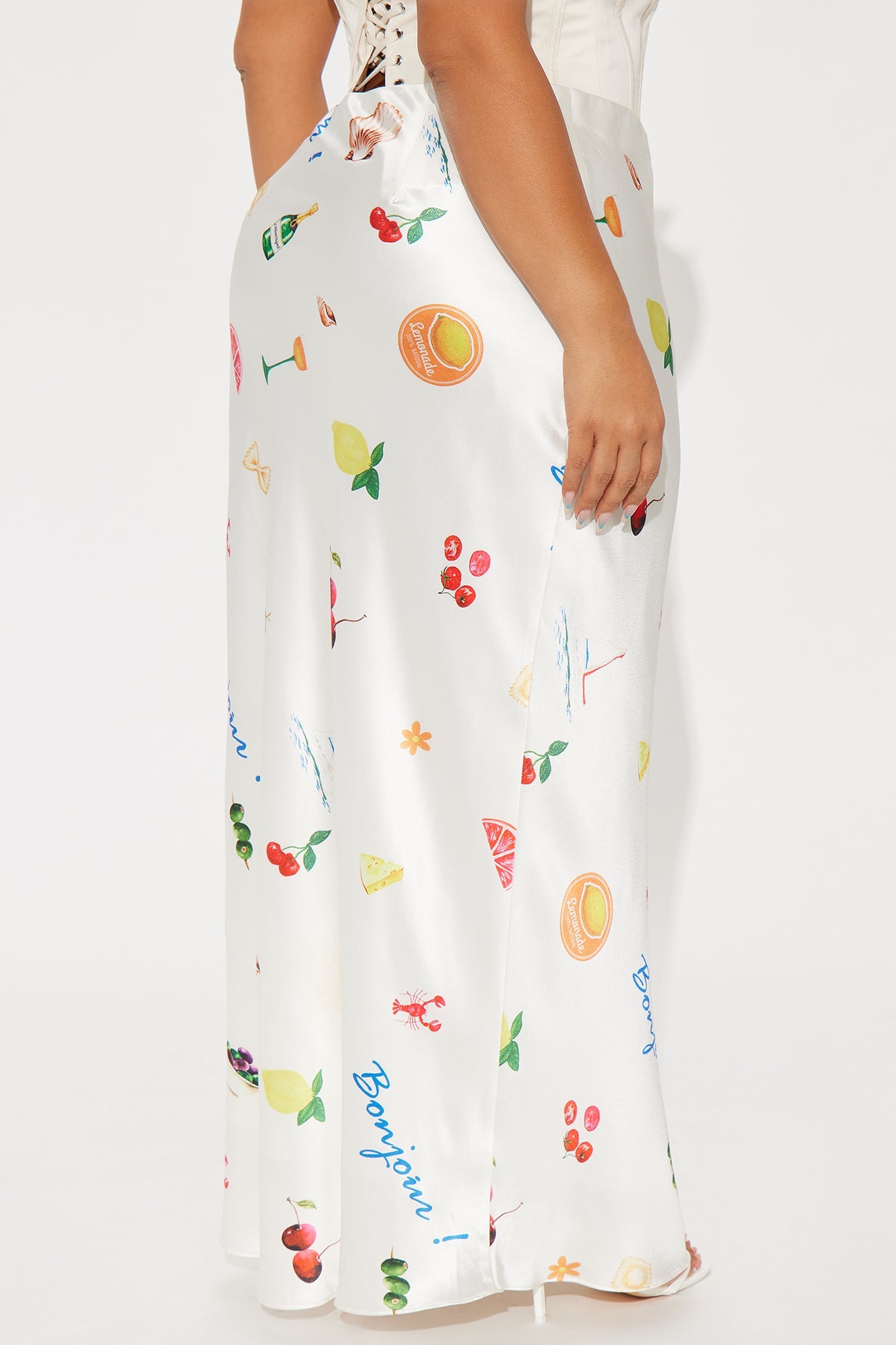 Vacay Ready High Rise Novelty Print Maxi Skirt - Cream