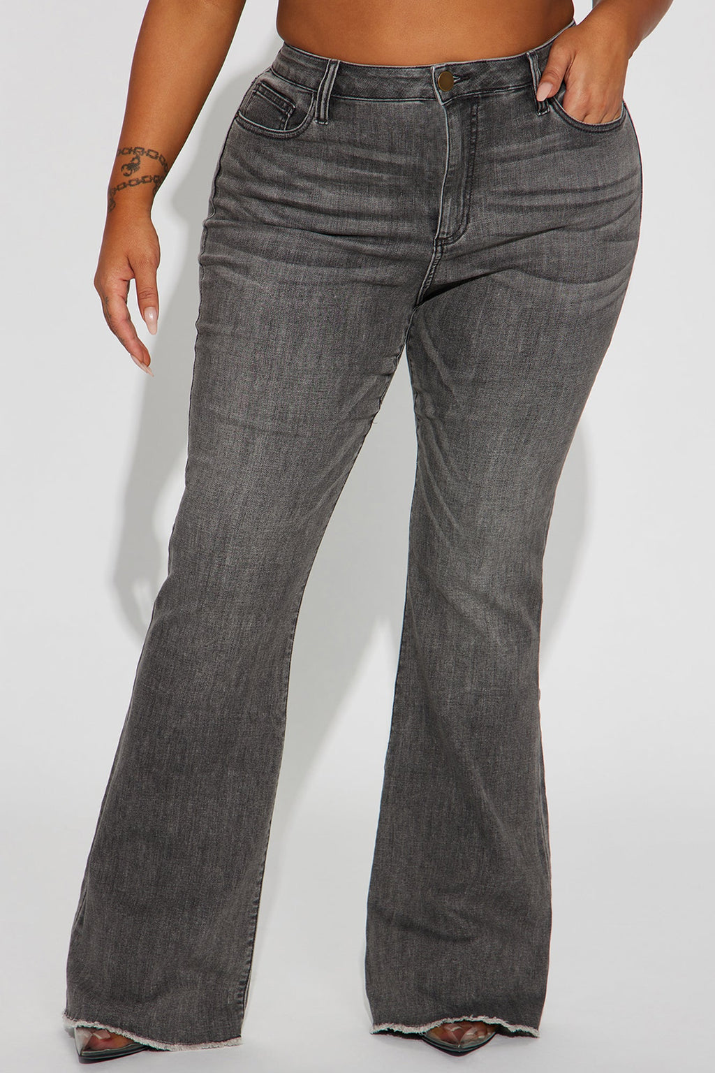 Best Behavior Stretch Flare Jean - Black Wash