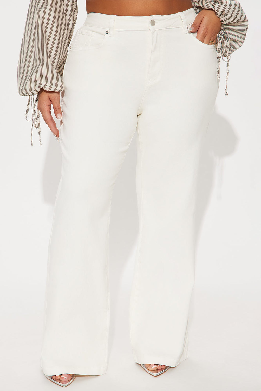 Just In Time High Rise Flare Jeans - Cream