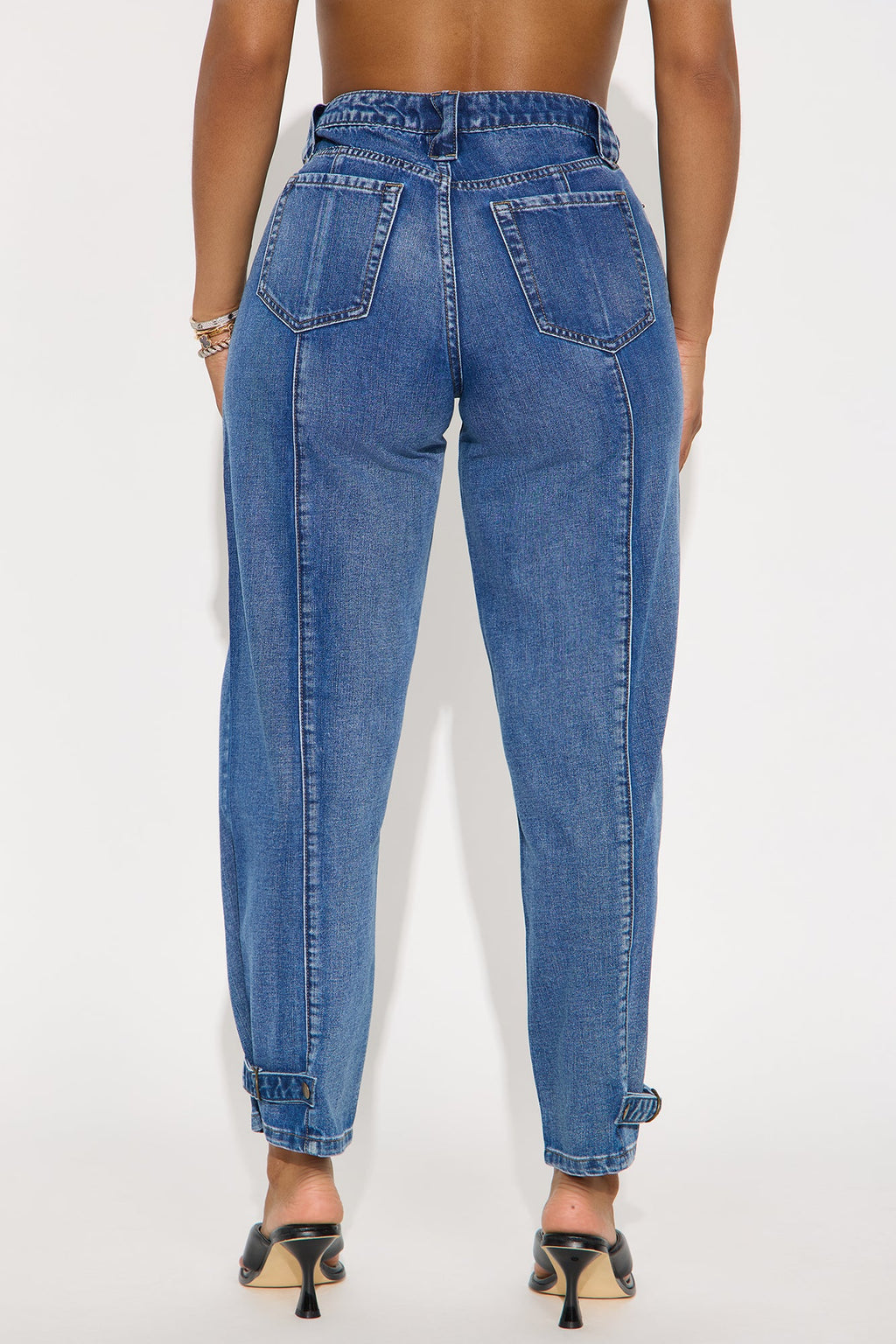 Amelia Loose Taper Leg Denim Jeans - Medium Wash