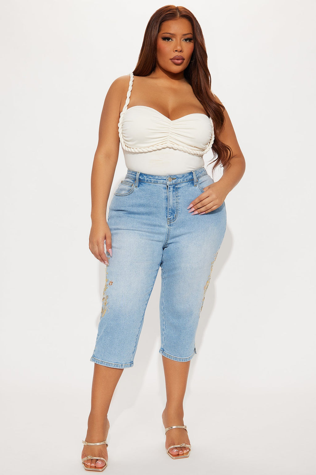 Midsummer Embroidered Capri Skinny Jeans - Light Blue Wash