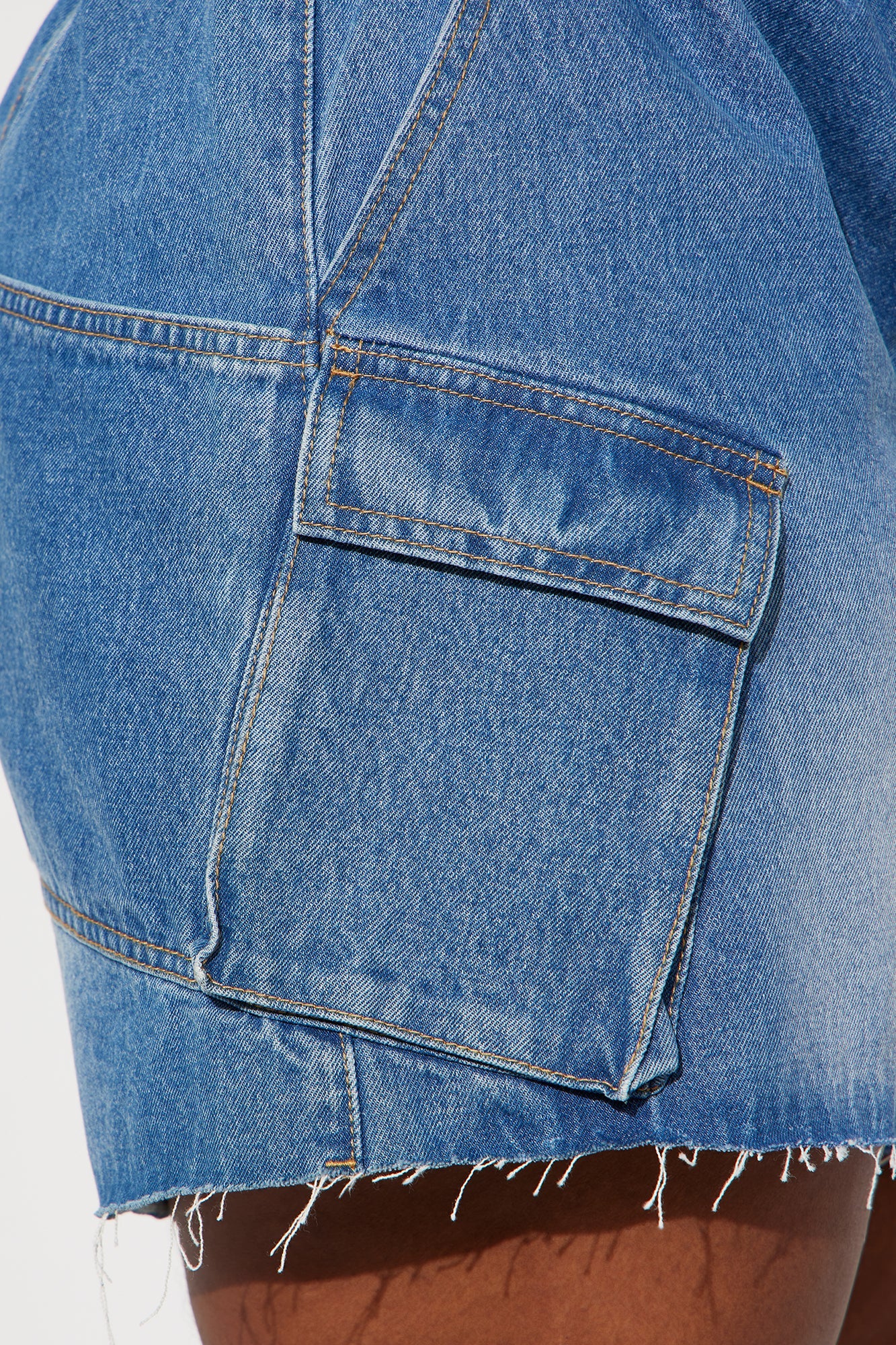 Easy Vibe Cargo Cut Off Denim Shorts - Medium Wash