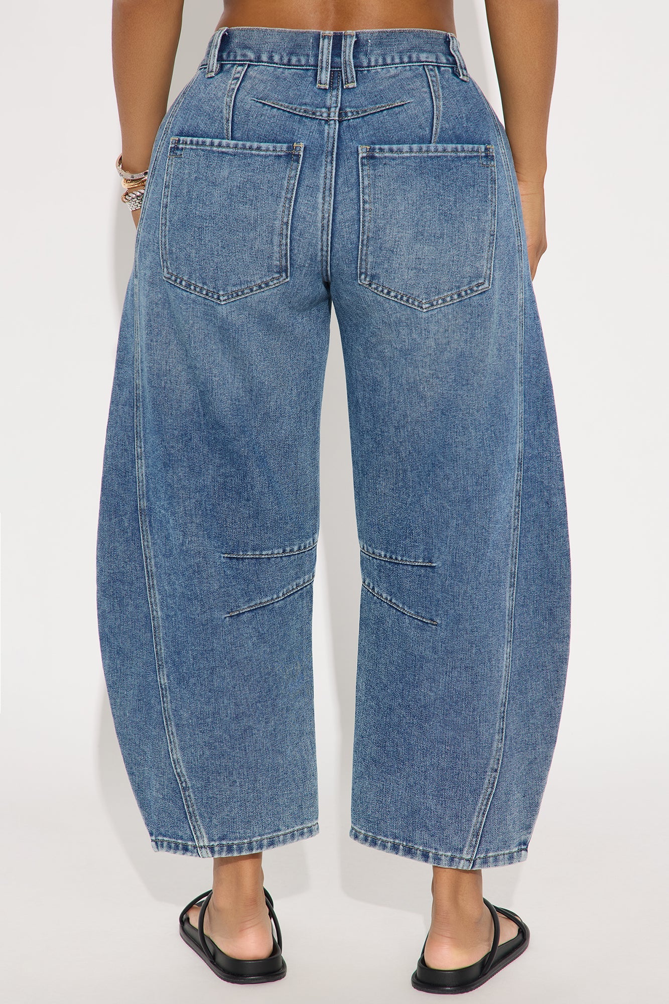Out Of Office Mid Rise Barrel Leg Jeans - Medium Wash