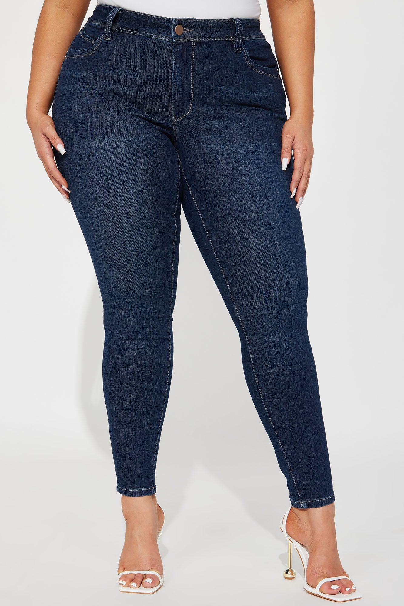 Look At My Curves Booty Lifter Skinny Jean - Dark Wash