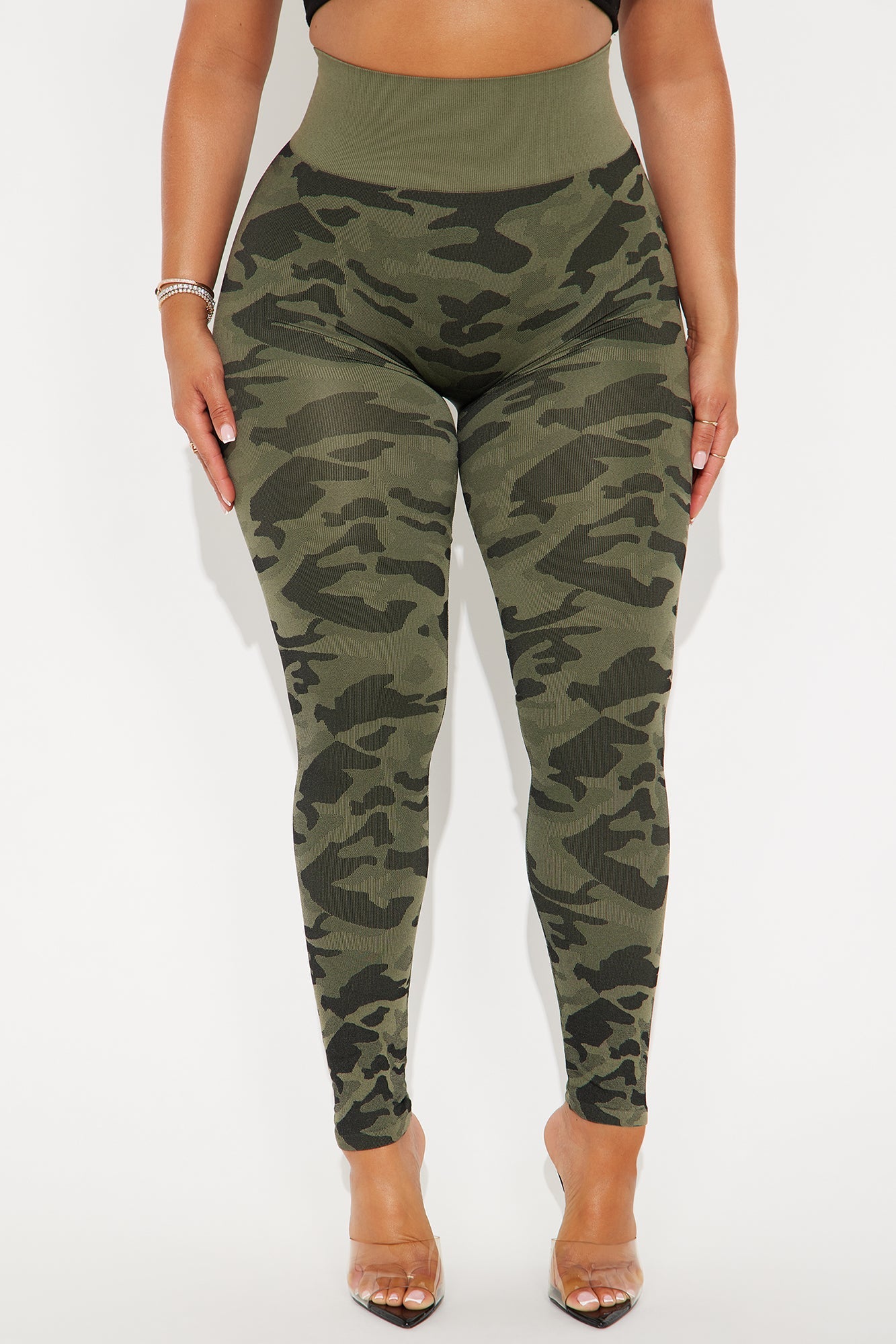 Kelly Seamless Camo Legging - Olive