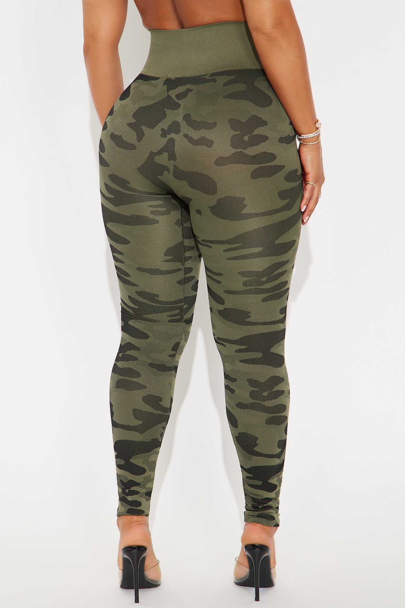 Kelly Seamless Camo Legging - Olive