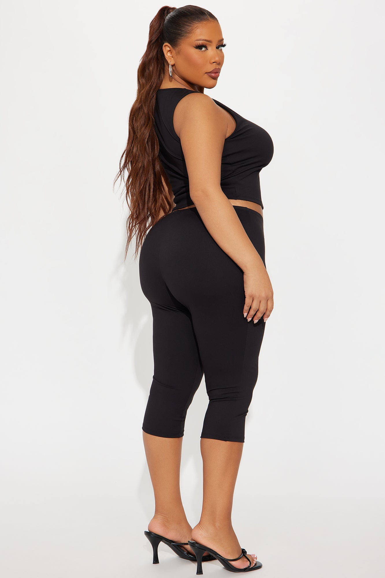 All Day Sleek Matte Tricot Capri Set - Black