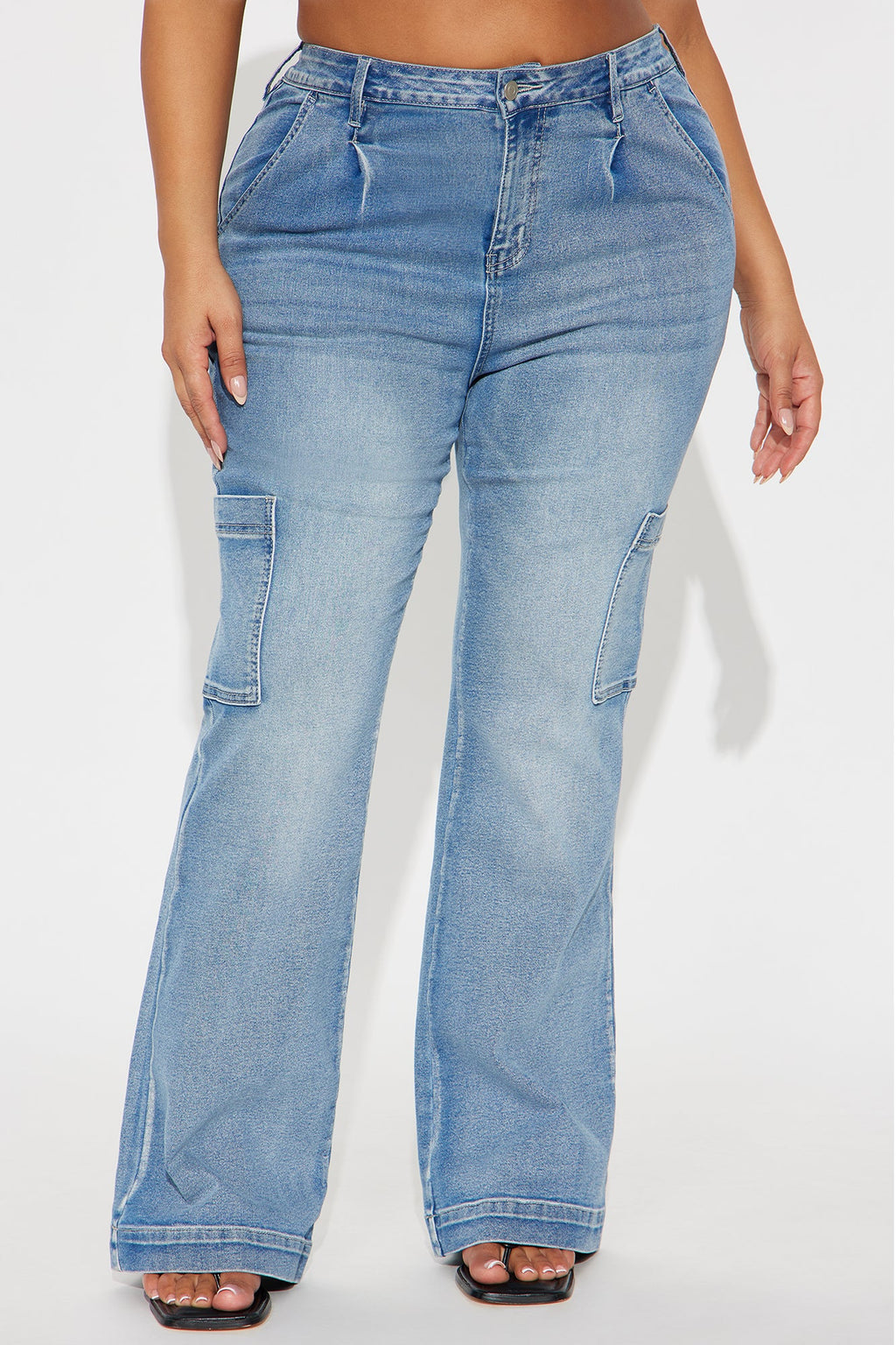 Counting On It Cargo Stretch Flare Jeans - Medium Wash