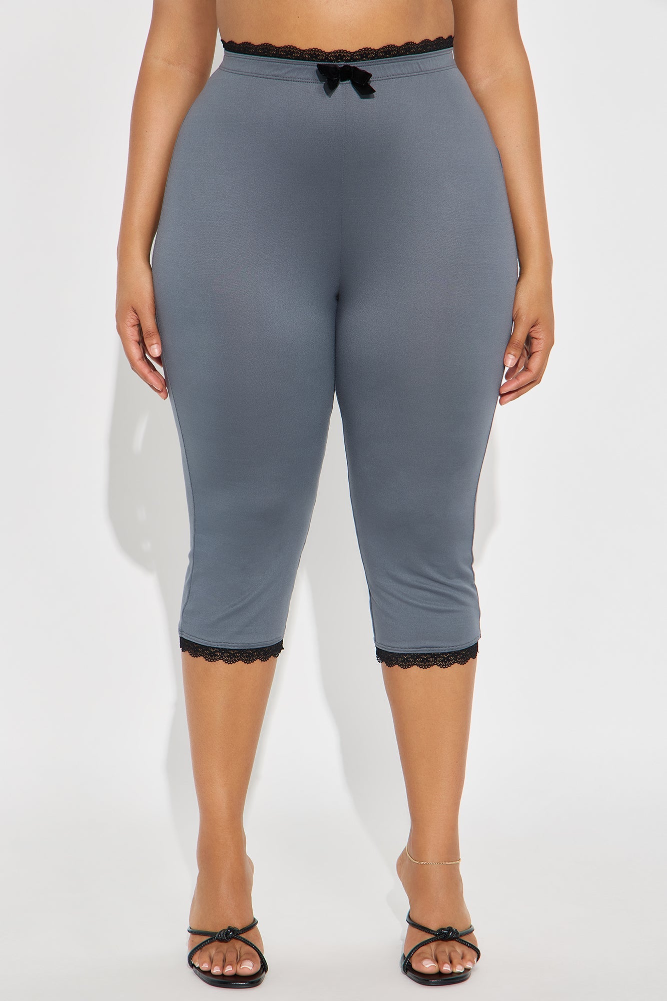 Valentina Solid Lace Trim Capri Legging - Charcoal