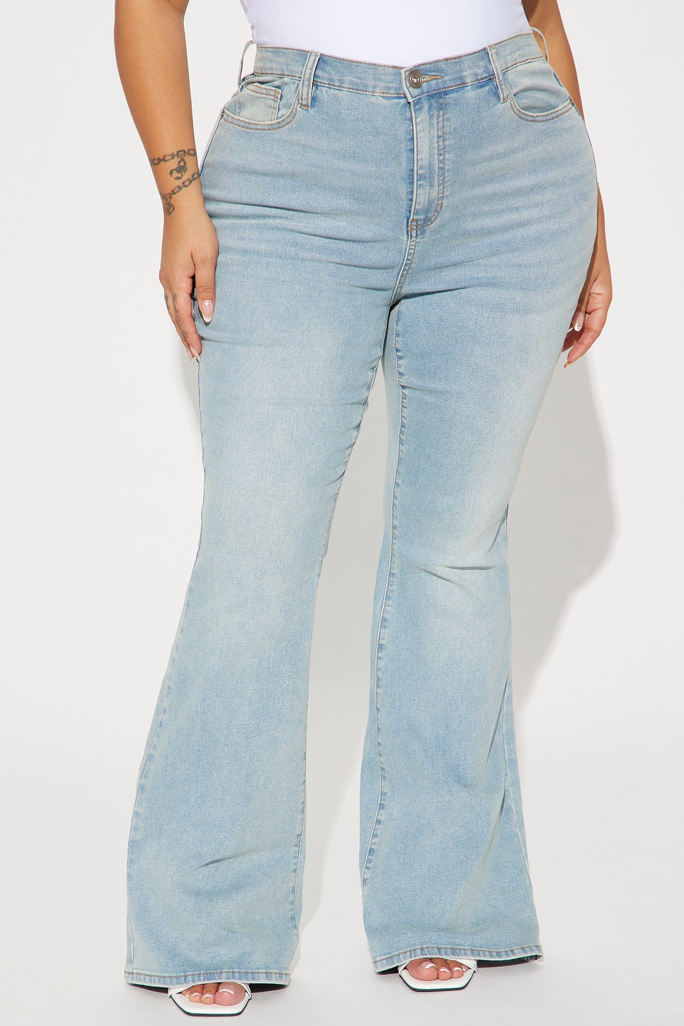 Breaking Some Rules Stretch Flare Jeans - Vintage Wash