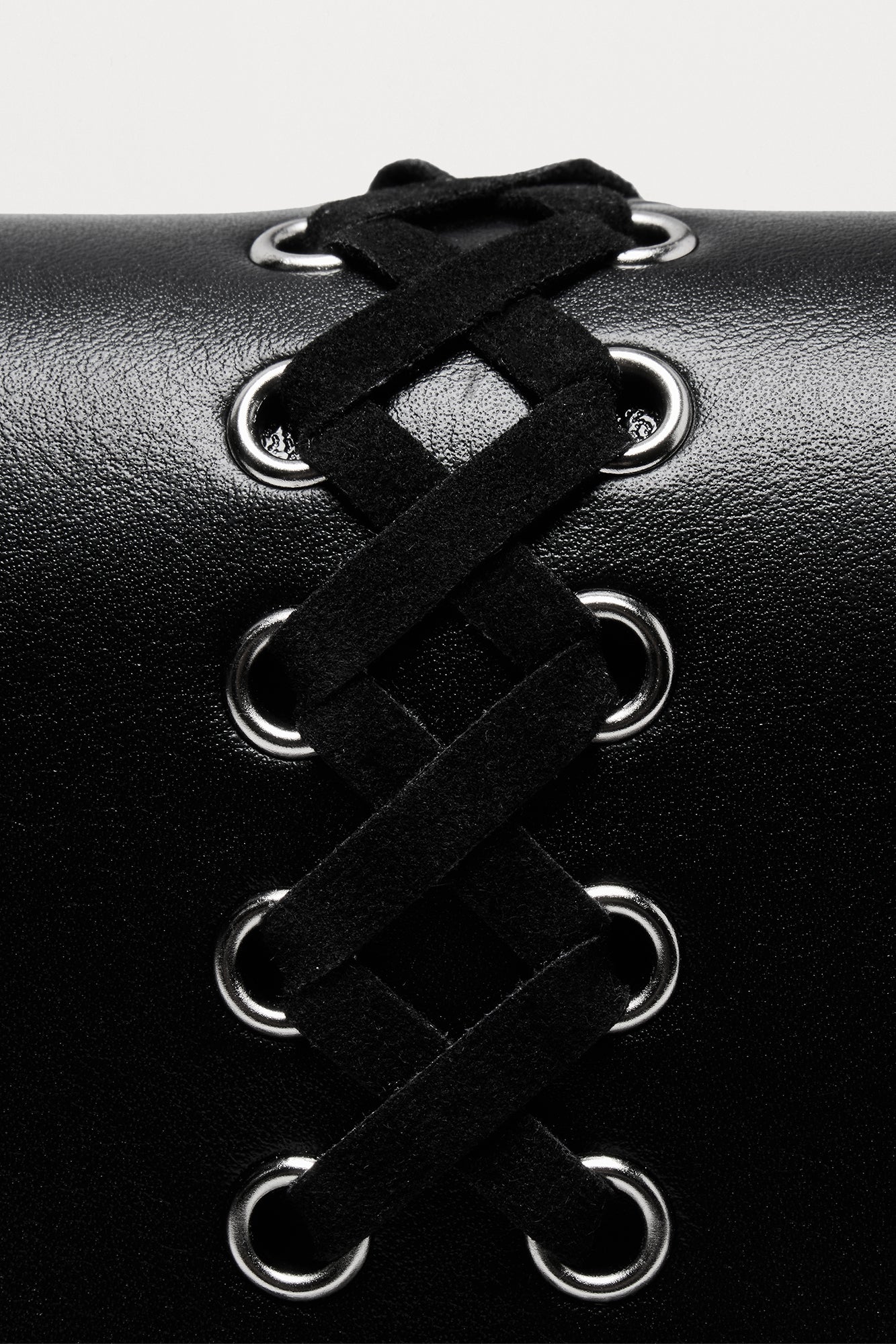 No Stylist Fringe Shoulder Bag - Black