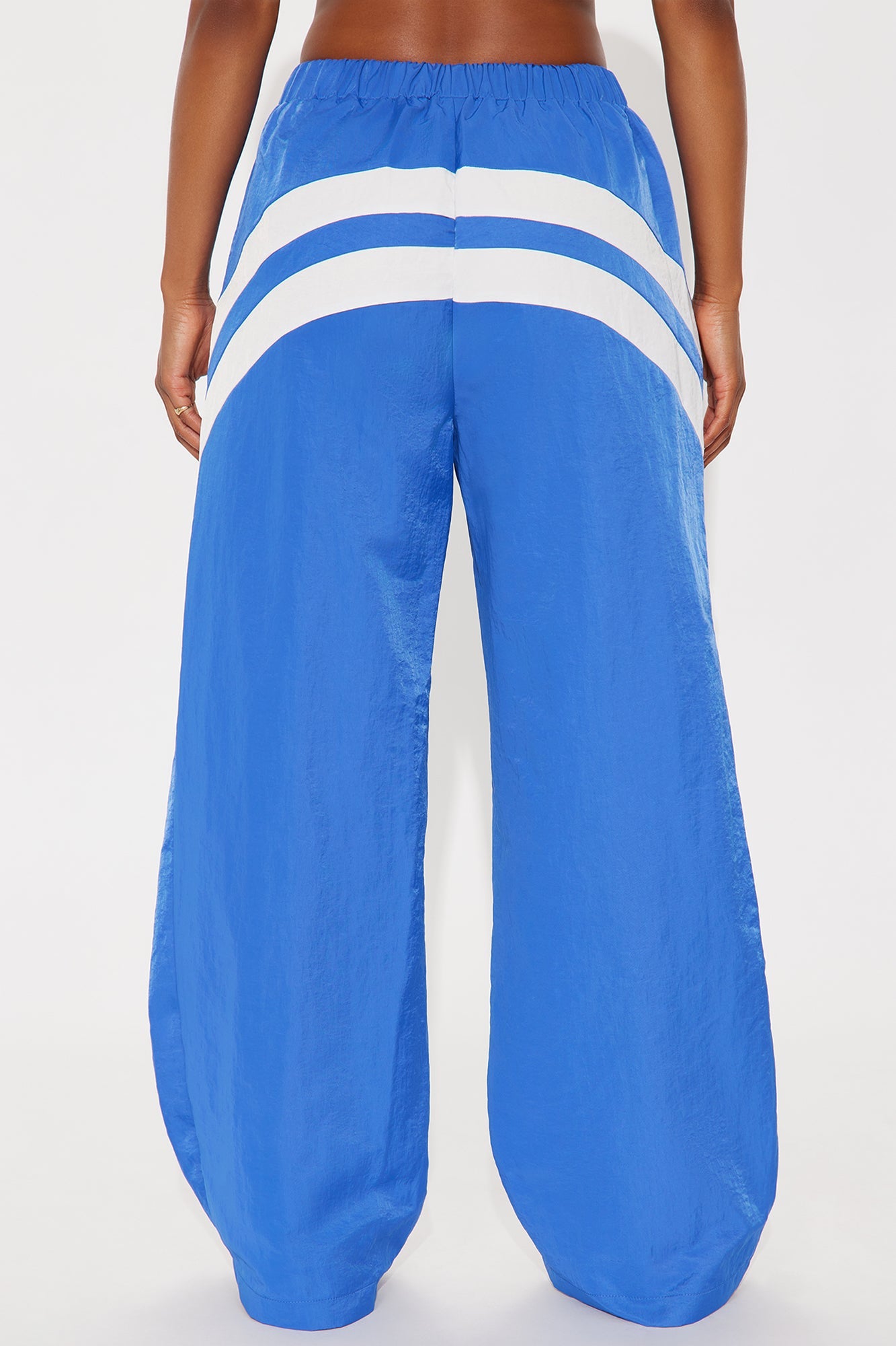 Follow The Curve Windbreaker Track Pant - Blue