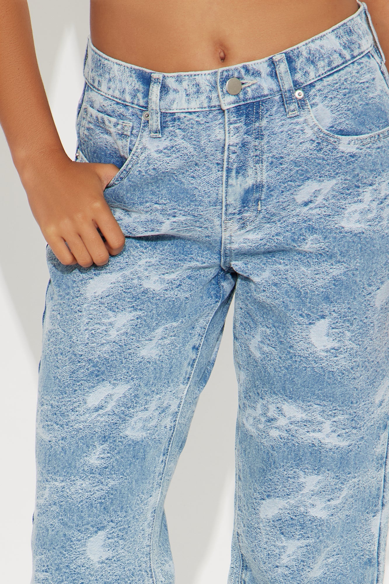 Juliana Jacquard Straight Leg Jeans - Light Wash