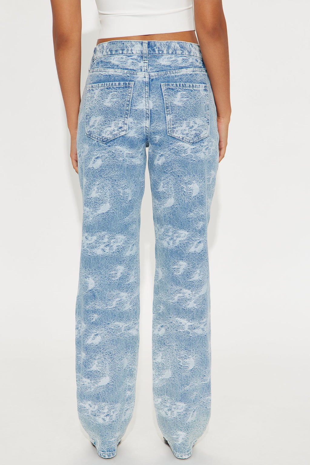 Juliana Jacquard Straight Leg Jeans - Light Wash