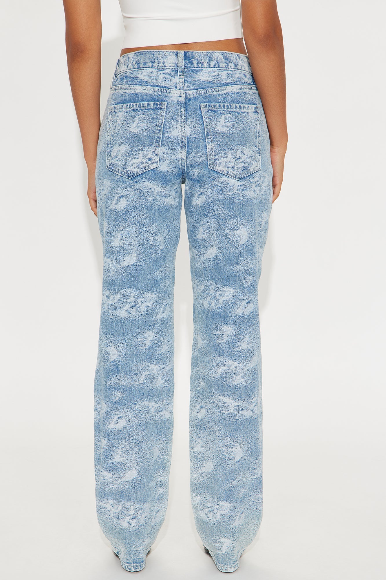 Juliana Jacquard Straight Leg Jeans - Light Wash