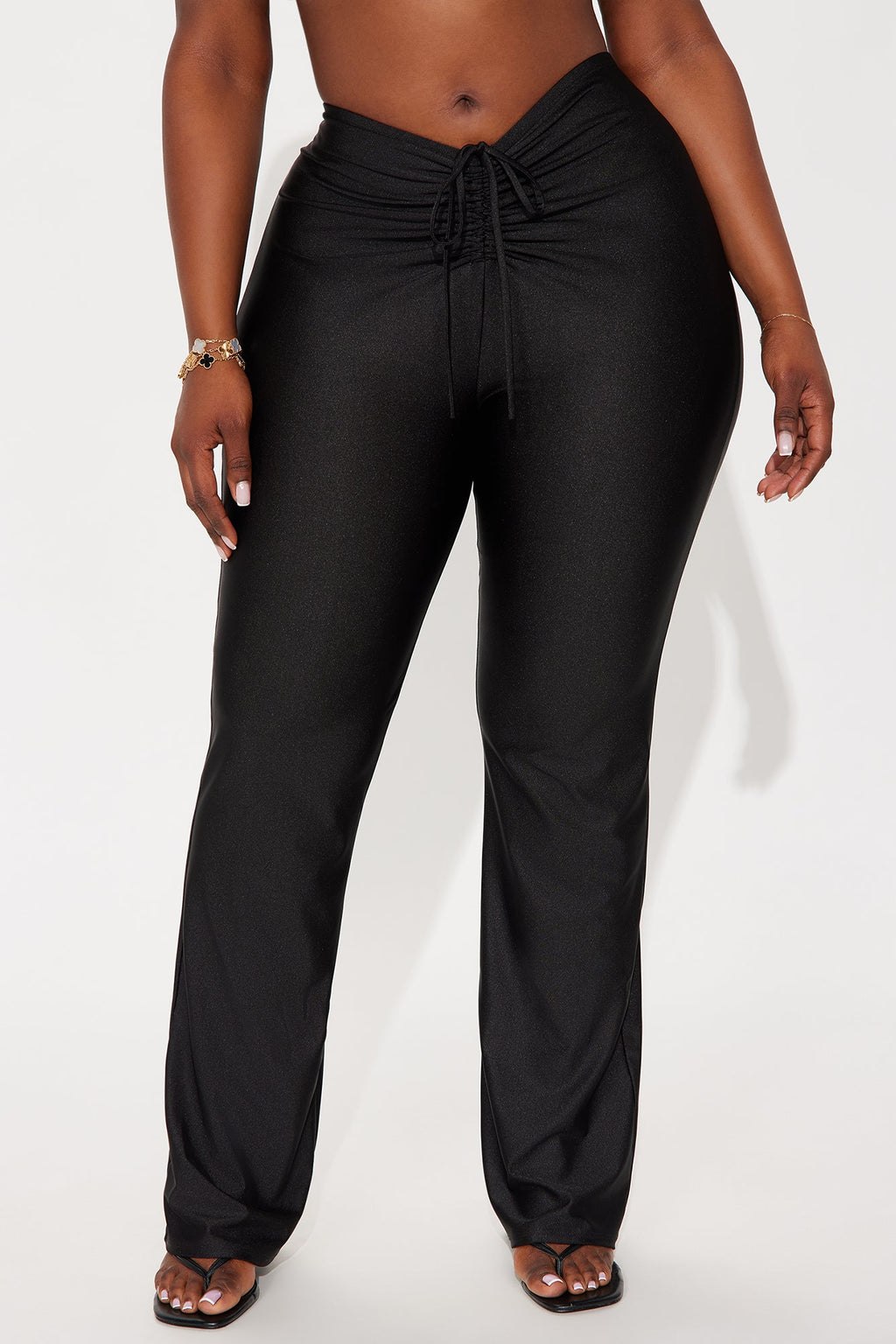 Feeling Flirty Ruched Skinny Pant - Black