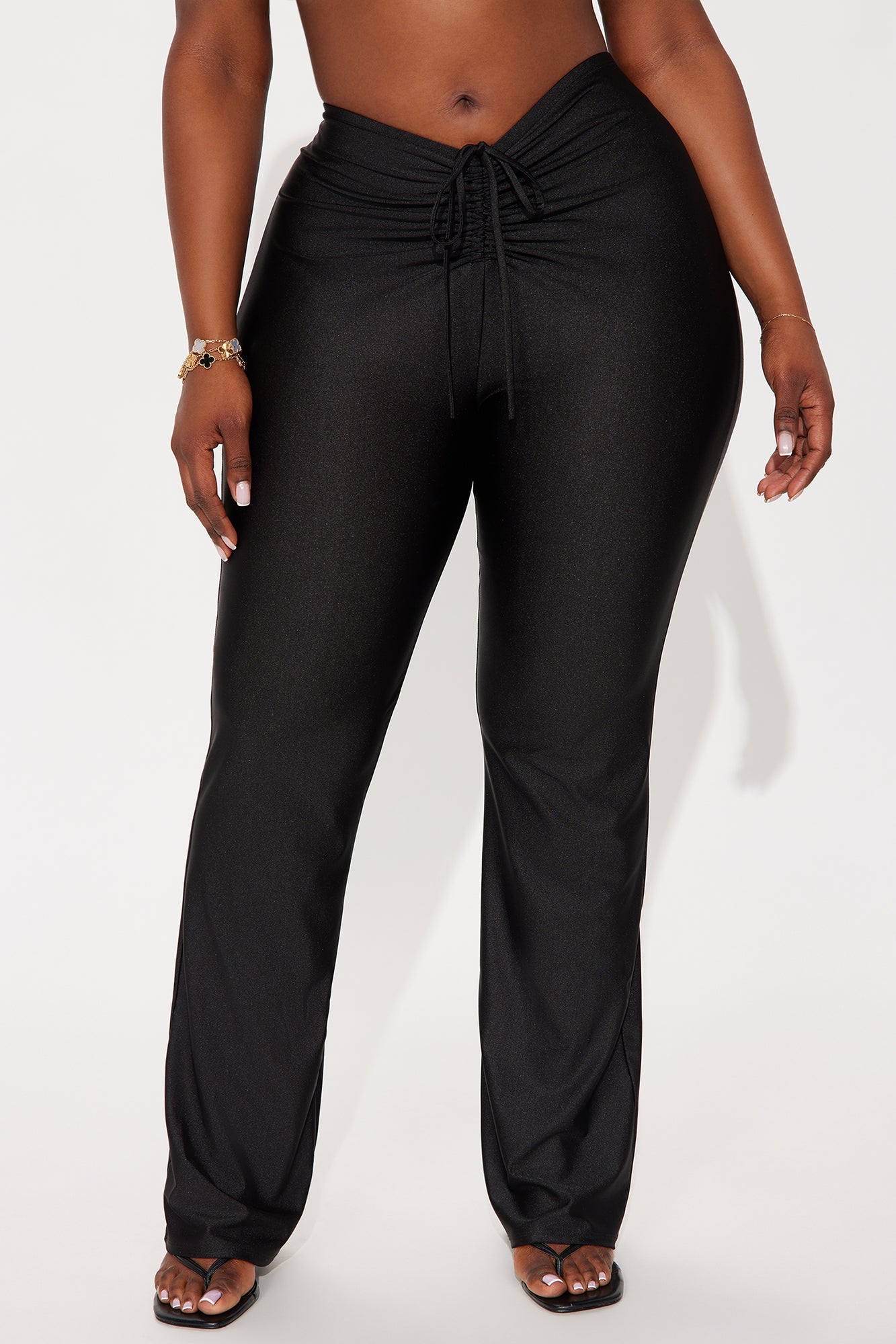 Feeling Flirty Ruched Skinny Pant - Black