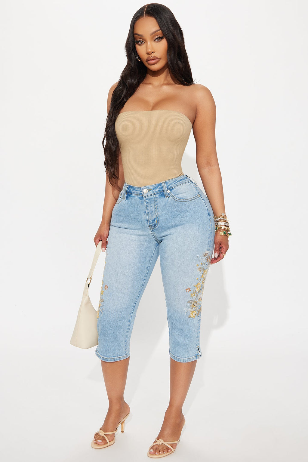 Midsummer Embroidered Capri Skinny Jeans - Light Blue Wash