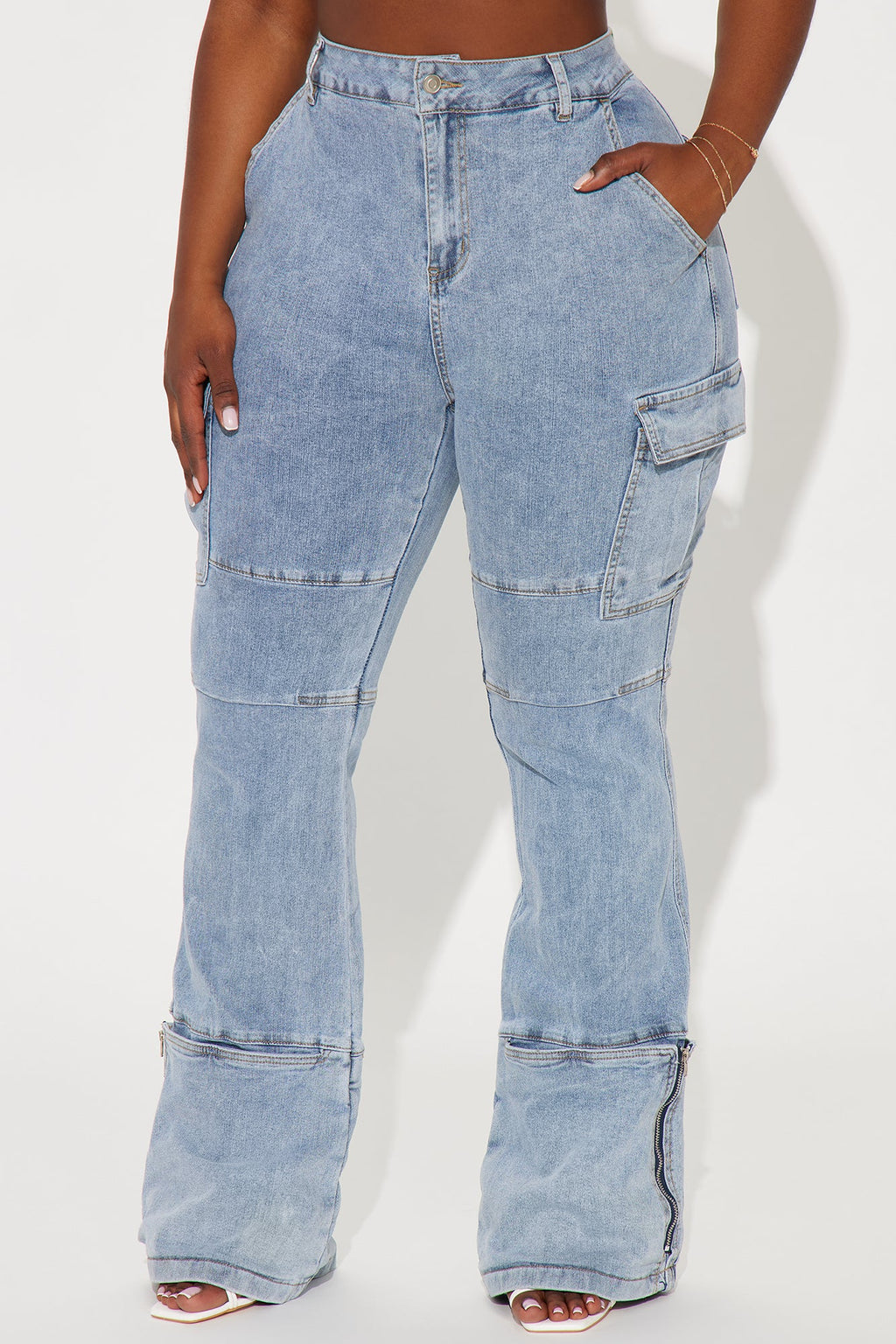 Camden Cargo Utility Jeans - Light Wash