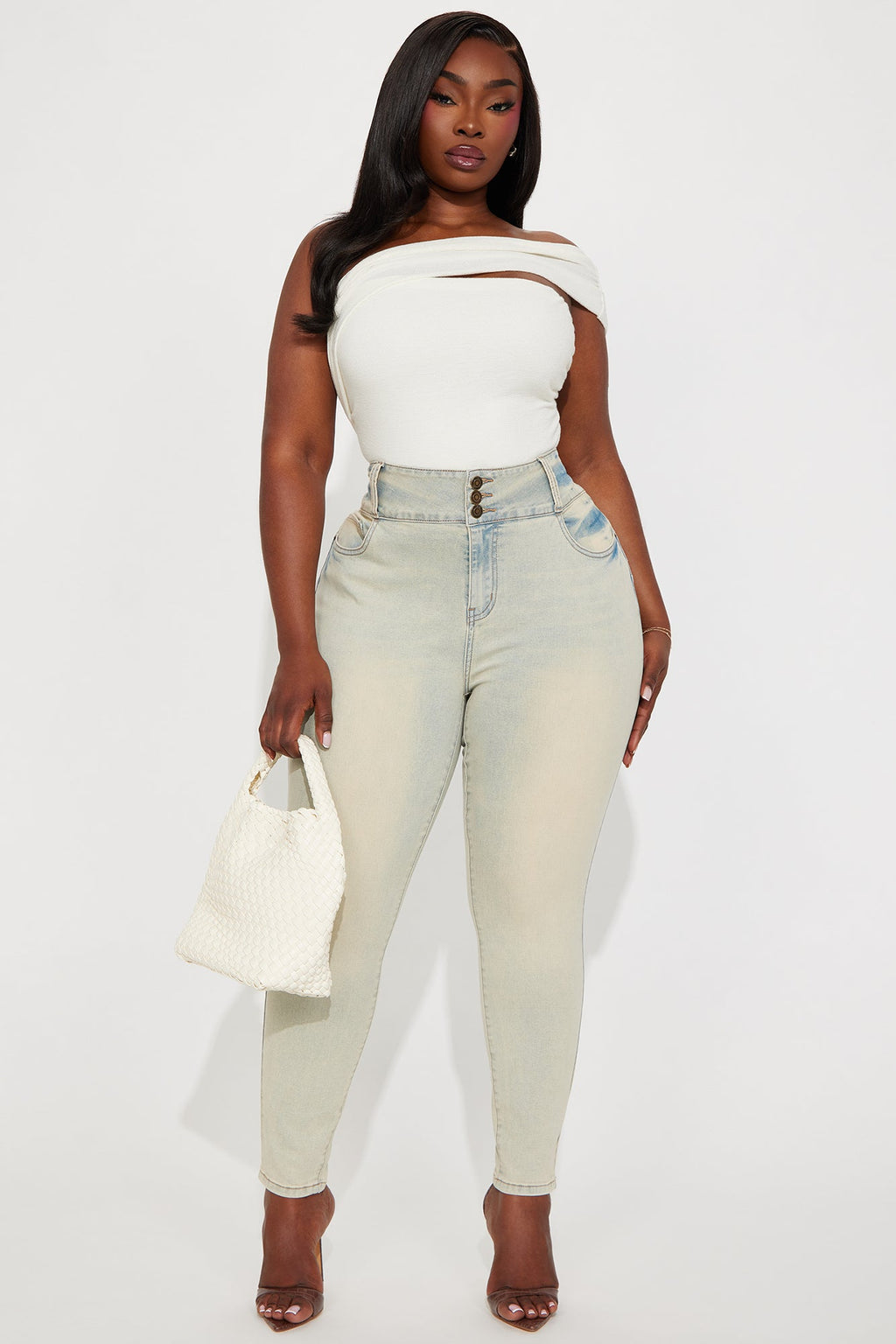 Irreplaceable Stretch Booty Lifting Jeans - Vintage Wash