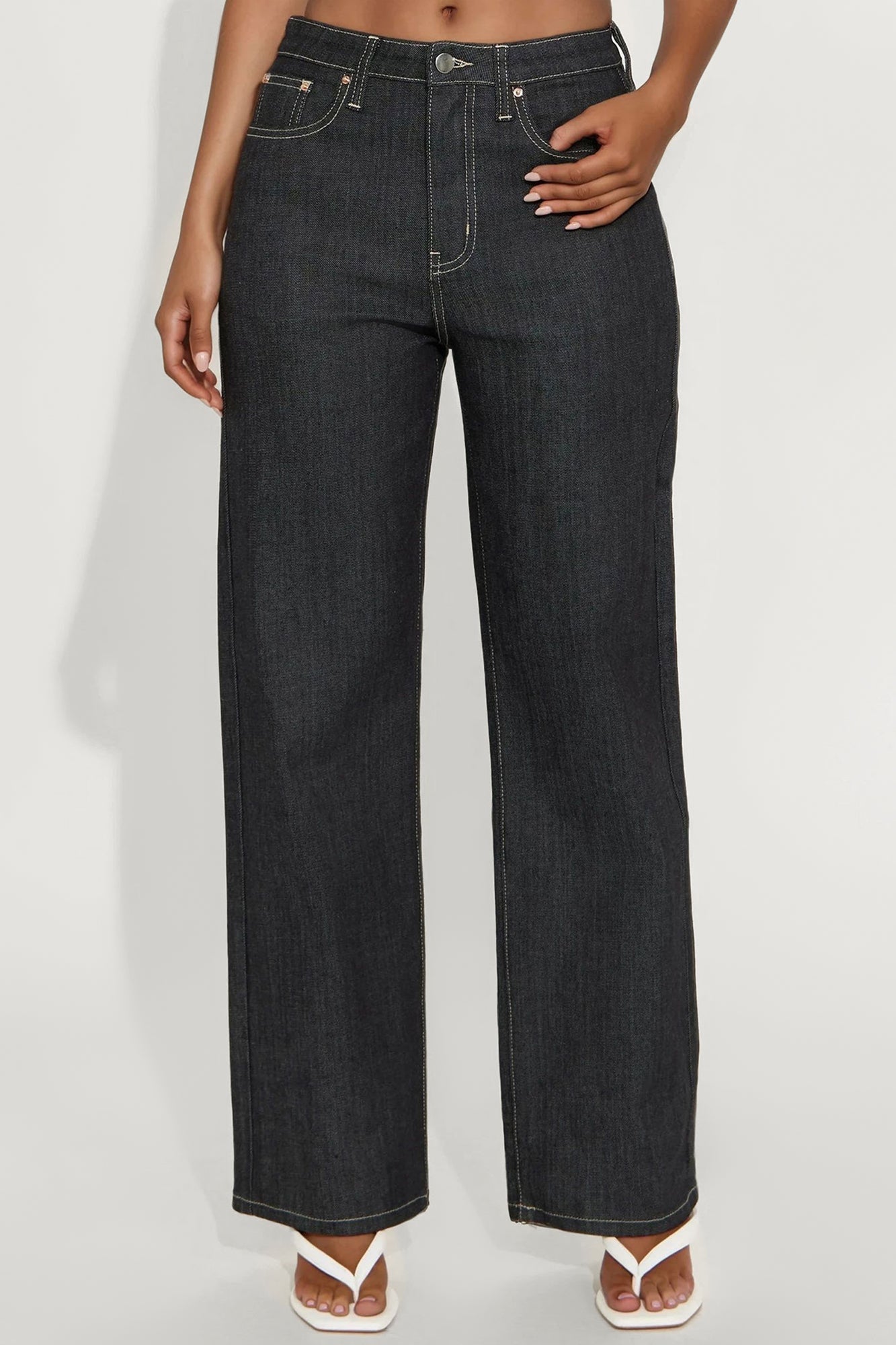 CiCi Stretch Tailored Straight Leg Jeans - Black