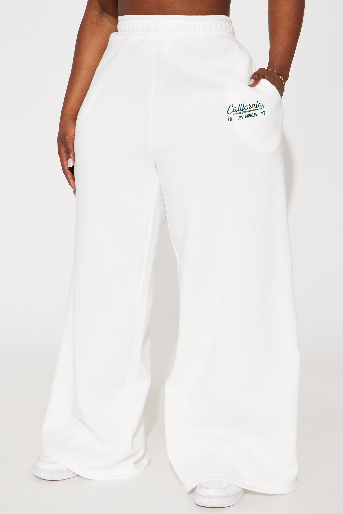 California Dreaming Athletic Wide Leg Pant - White
