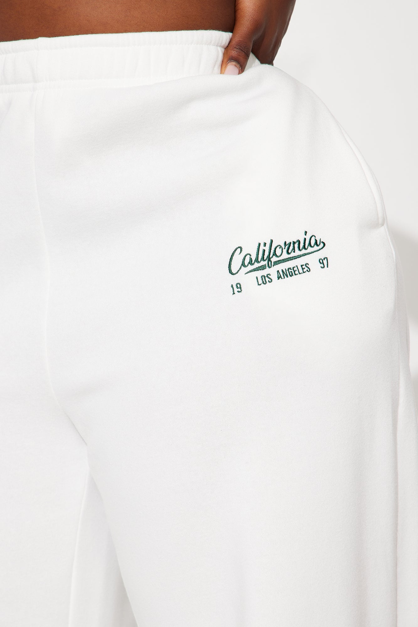 California Dreaming Athletic Wide Leg Pant - White