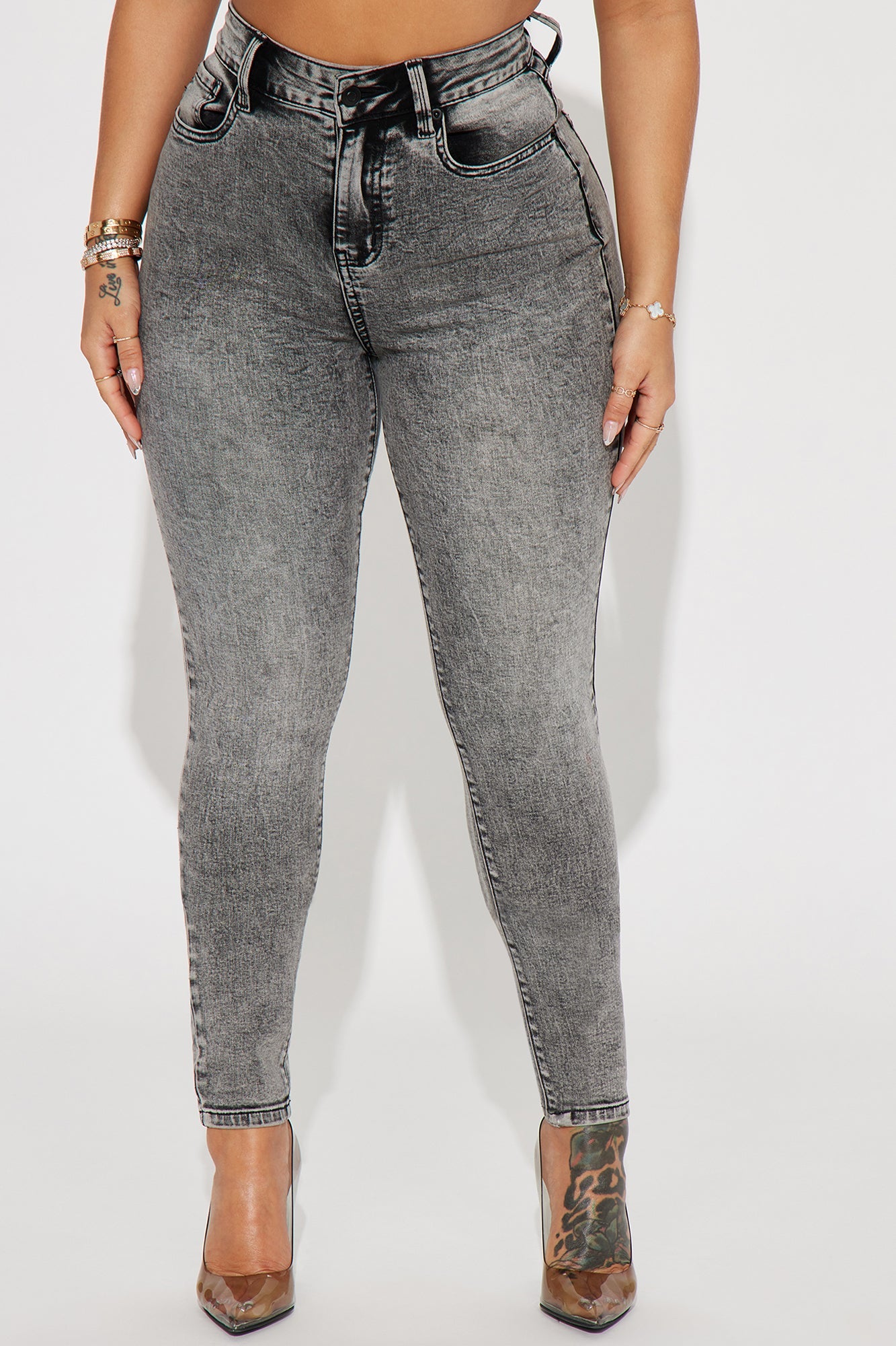 It's Giving High Stretch Curvy Skinny Jeans - Acid Wash Grey